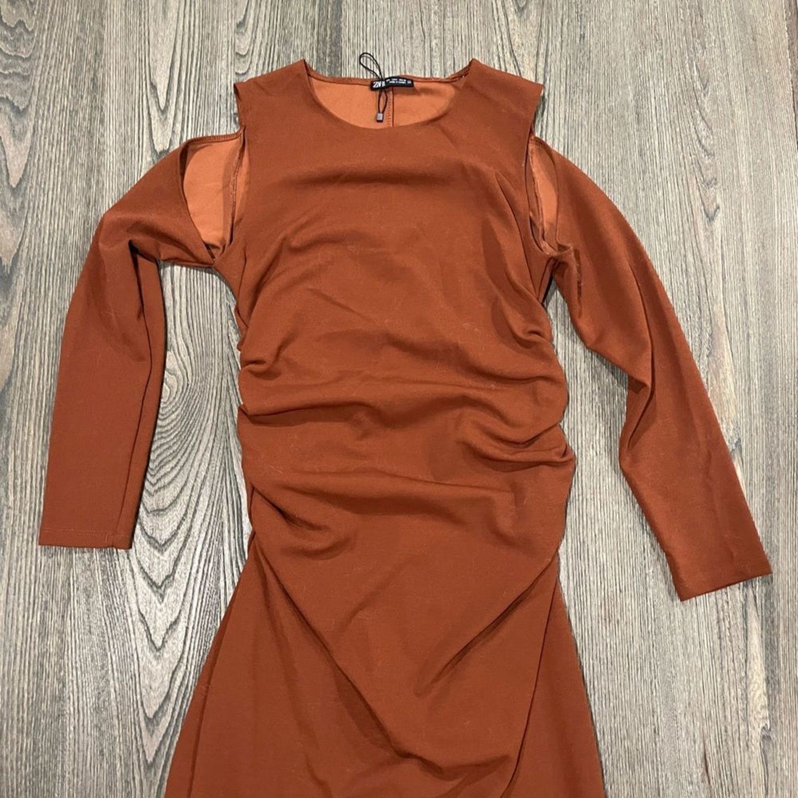 Zara Zara Dress Cold Shoulder Long Sleeve Bodycon Mini Crew Size L / US 10 / IT 46 - 3 Thumbnail