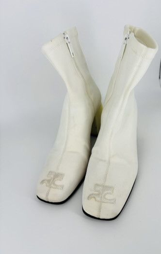 Courreges Courrèges White Leather Ankle Boots – US 6.5 Size US 6.5 / IT 36.5 - 1 Thumbnail