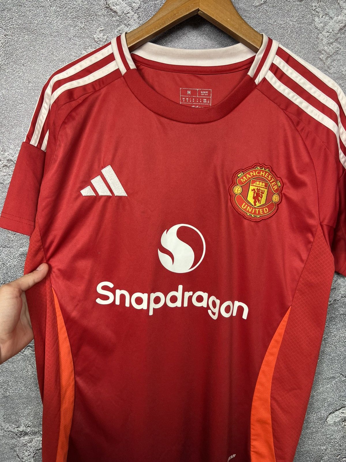Adidas Adidas Manchester United 2024/25 Snapdragon Jersey Size M Size US M / EU 48-50 / 2 - 3 Thumbnail