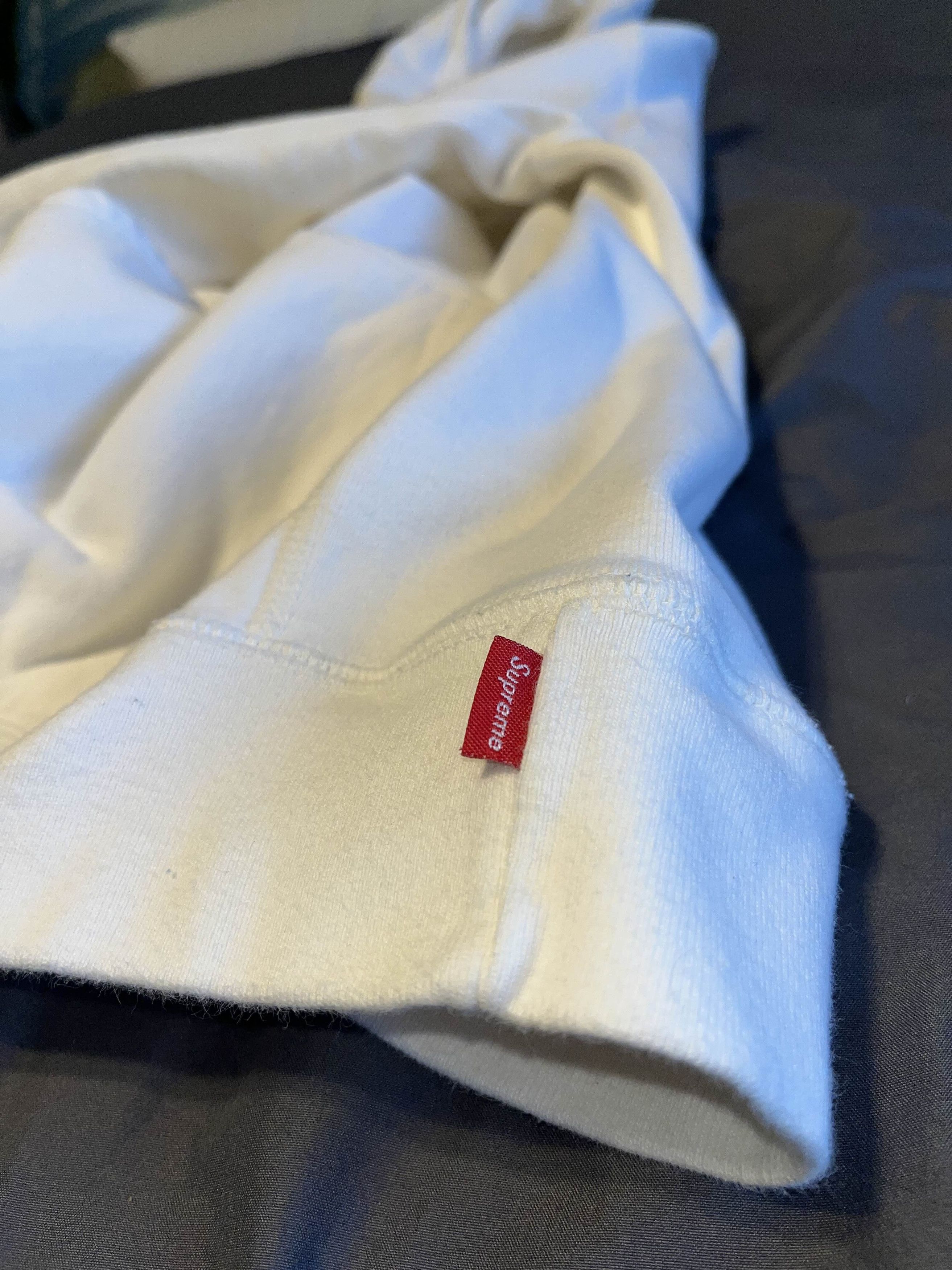 Supreme Supreme Small Box Logo Hoodie Size US M / EU 48-50 / 2 - 7 Thumbnail