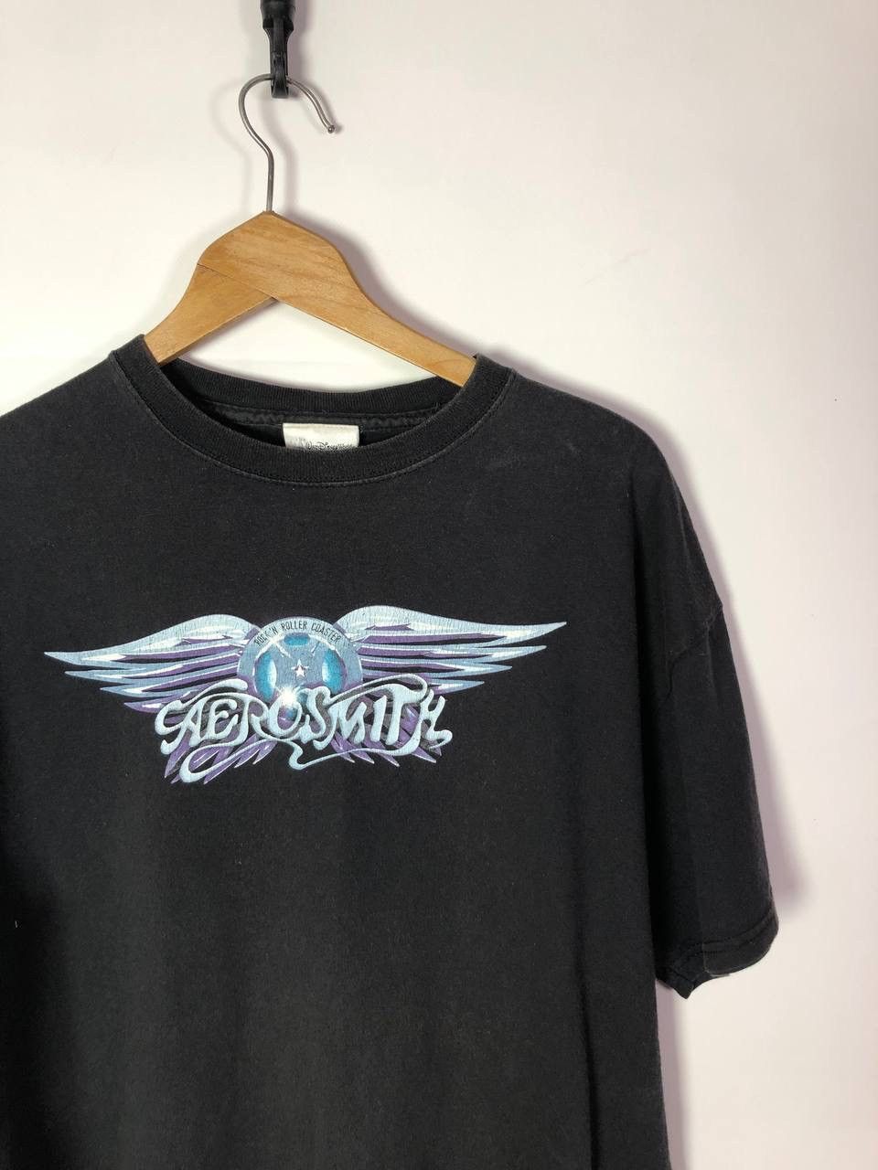 Disney Vintage Walt Disney World Aerosmith Rock 'n' Roller L Shirt Size US L / EU 52-54 / 3 - 2 Thumbnail
