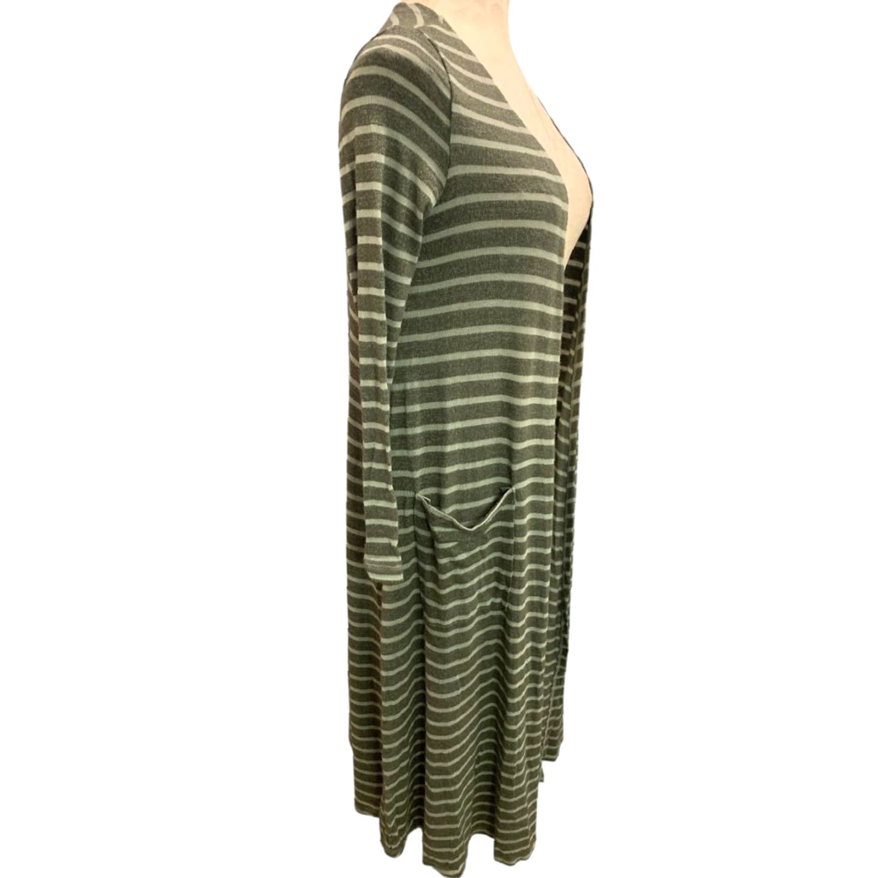 Vintage **XS Green LulaRoe Sarah Cardigan Duster** User: XS Green LulaRoe Sarah Cardigan Duster Size XS / US 0-2 / IT 36-38 - 2 Thumbnail