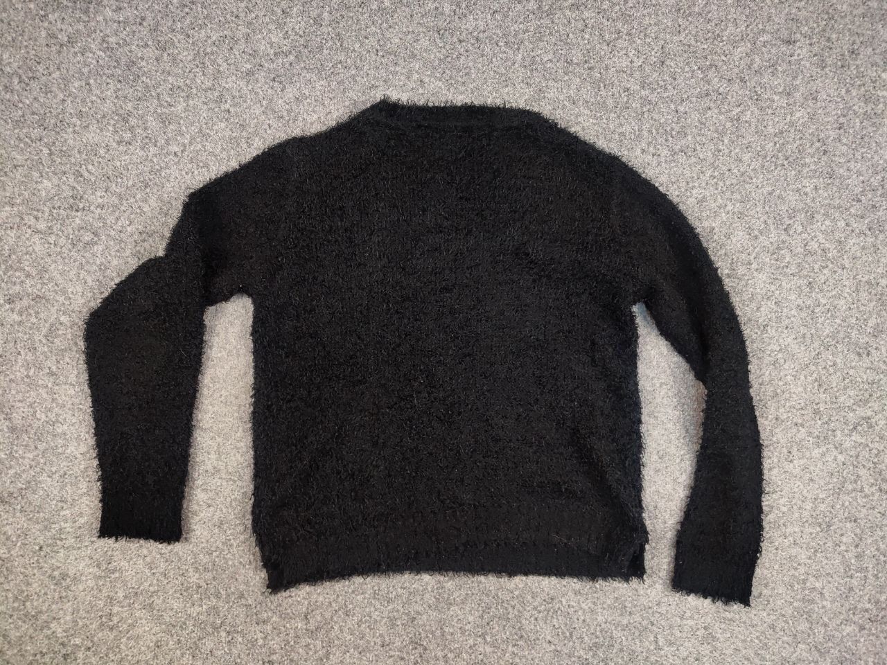 Japanese Brand Vintage 90's Japanese Black Mohair Style Fuzzy Sweater Size US S / EU 44-46 / 1 - 12 Thumbnail
