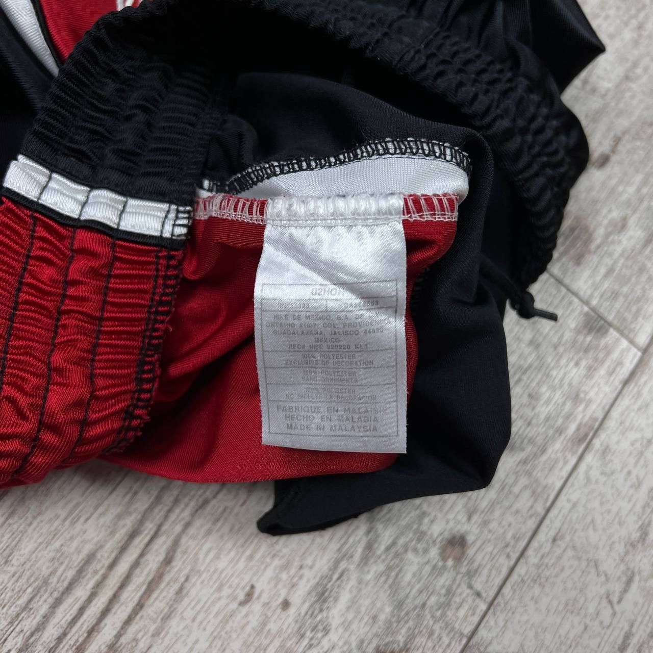 Nike × Vintage Nike Vintage Shorts Size US 36 / EU 52 - 10 Thumbnail