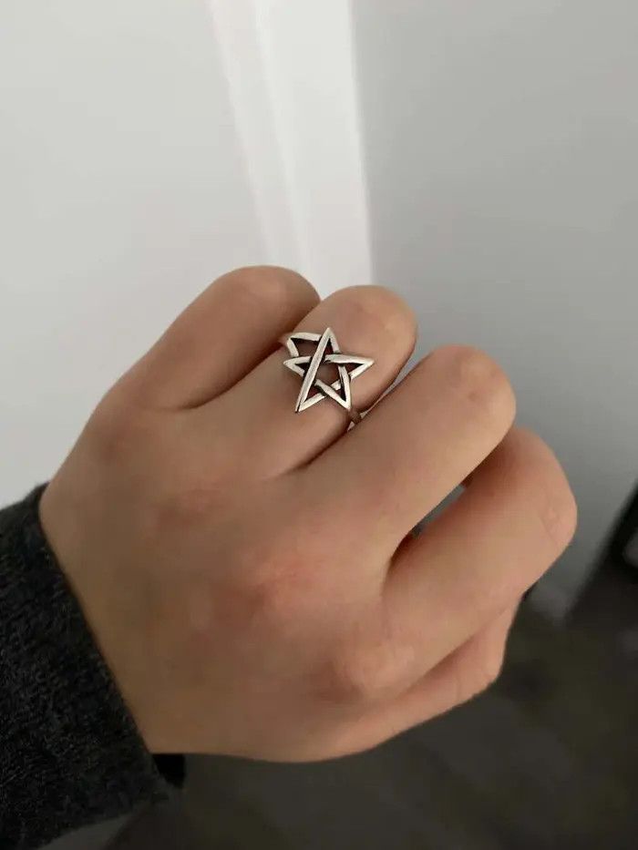 Jewelry Pentagram Star Ring Size ONE SIZE - 2 Thumbnail