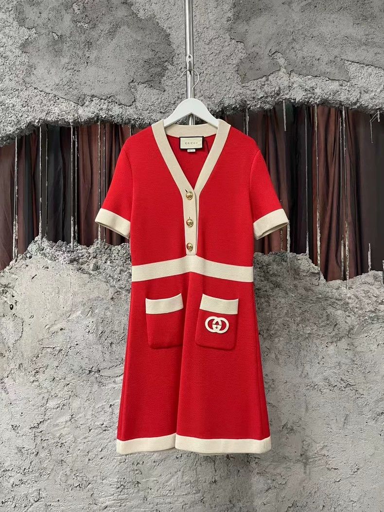 Gucci Gucci Knitted Dress with Pockets-dmc Size 24" / US 00 / IT 34 - 1 Thumbnail