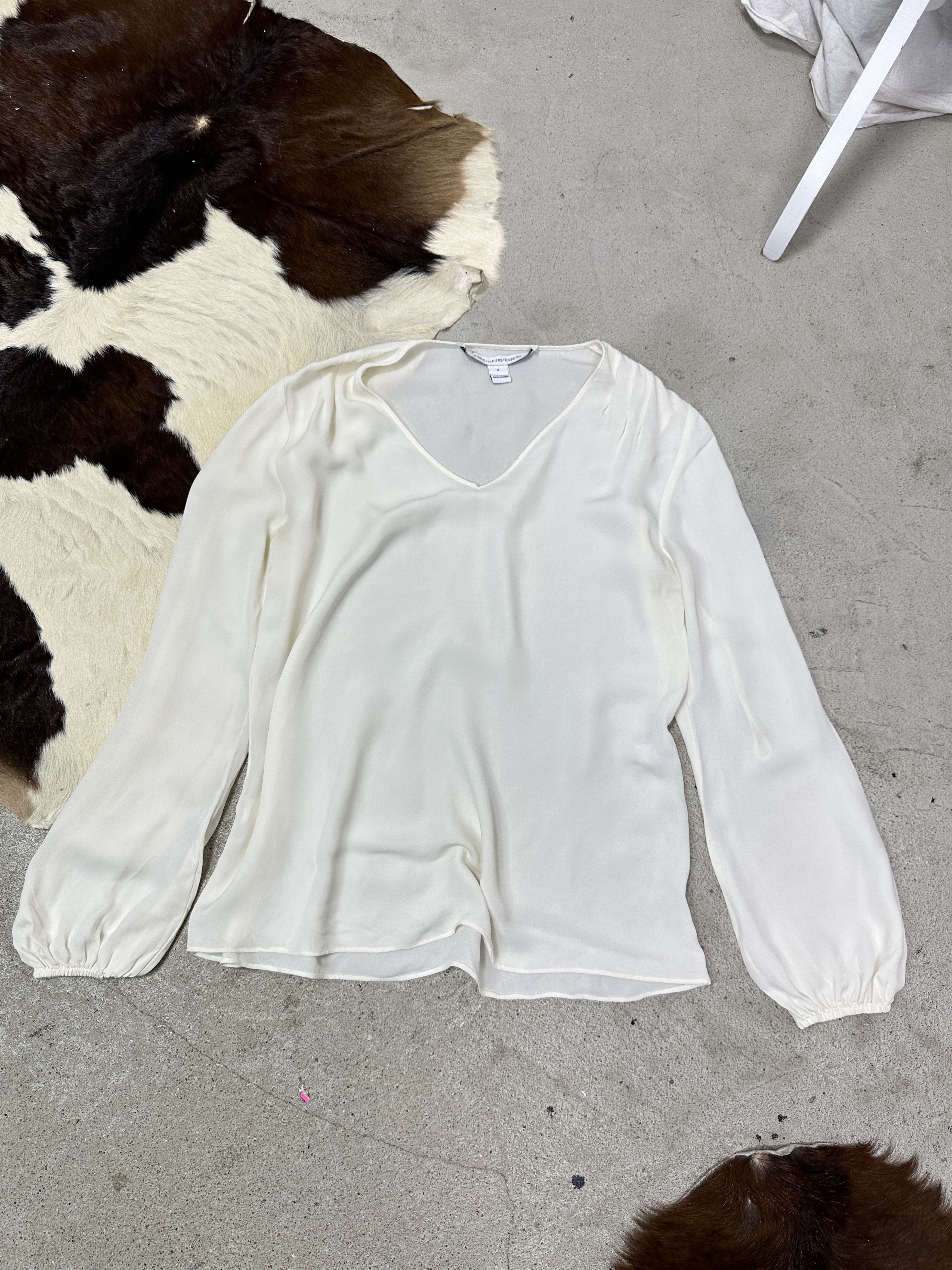 Diane von Furstenberg Vintage Avant Garde Diane Von Furstenberg Shirt Y2K Size S / US 4 / IT 40 - 2 Thumbnail