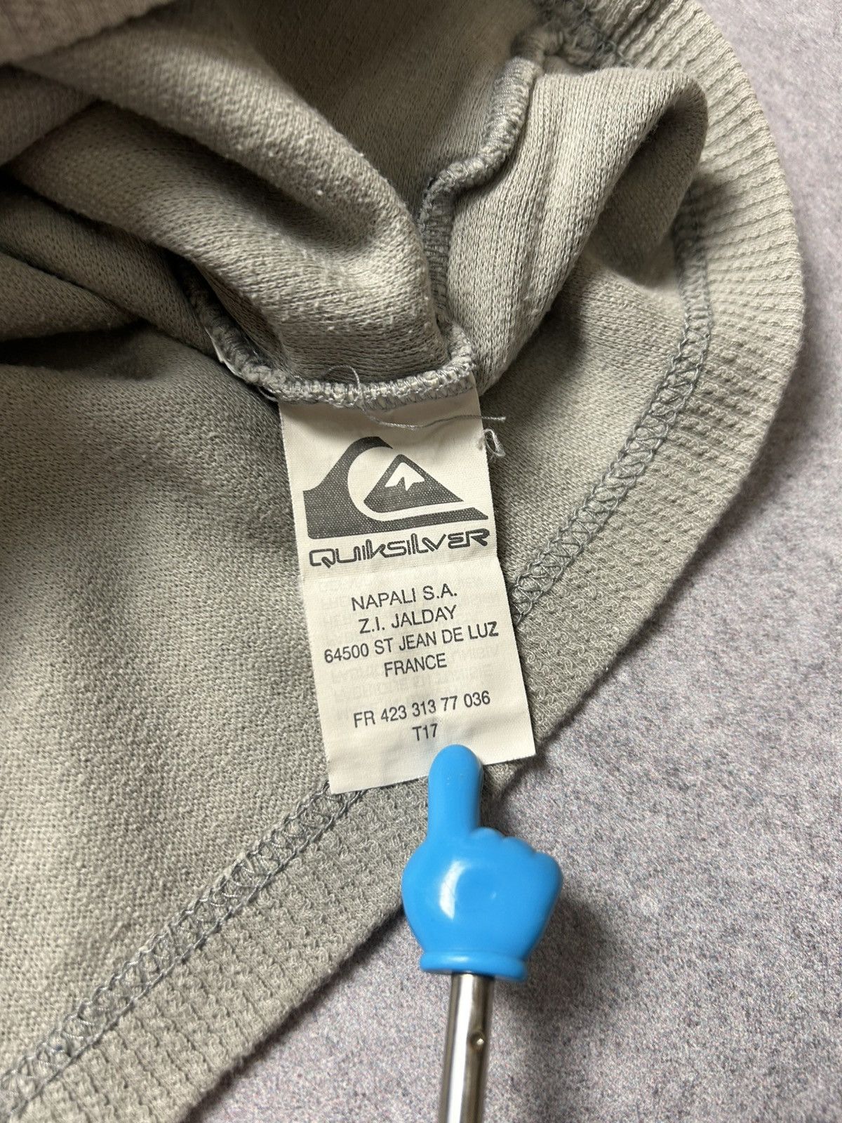 Quiksilver Vintage 90s Quiksilver Small Logo Pocket V-Neck T-Shirt Surf Size US XXL / EU 58 / 5 - 4 Thumbnail