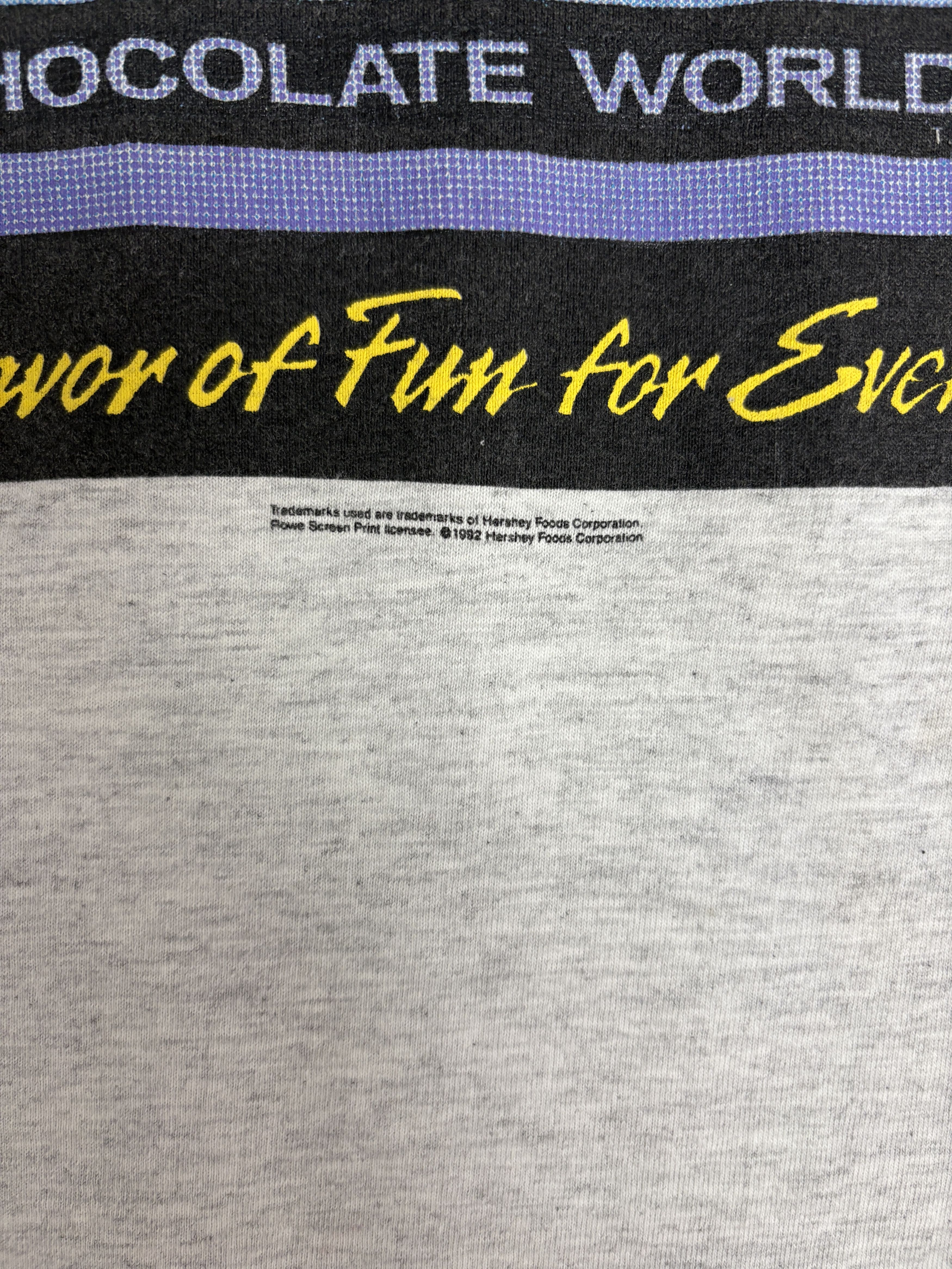 Vintage Hershey's Chocolate World Vintage Layered Grey T-Shirt Tee Size US XL / EU 56 / 4 - 3 Thumbnail