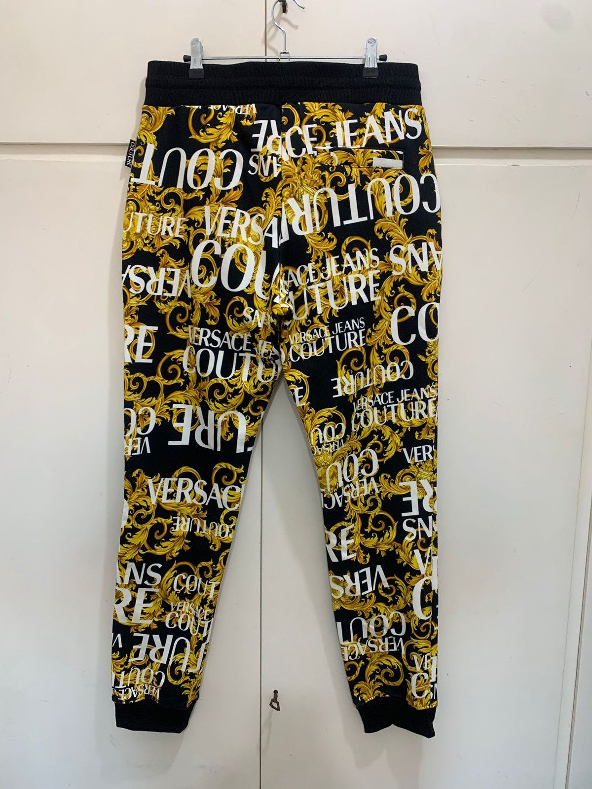 Versace Jeans Couture Sprous sweatpants Barocco Versace Jeans Culture size M new Size US 32 / EU 48 - 9 Thumbnail