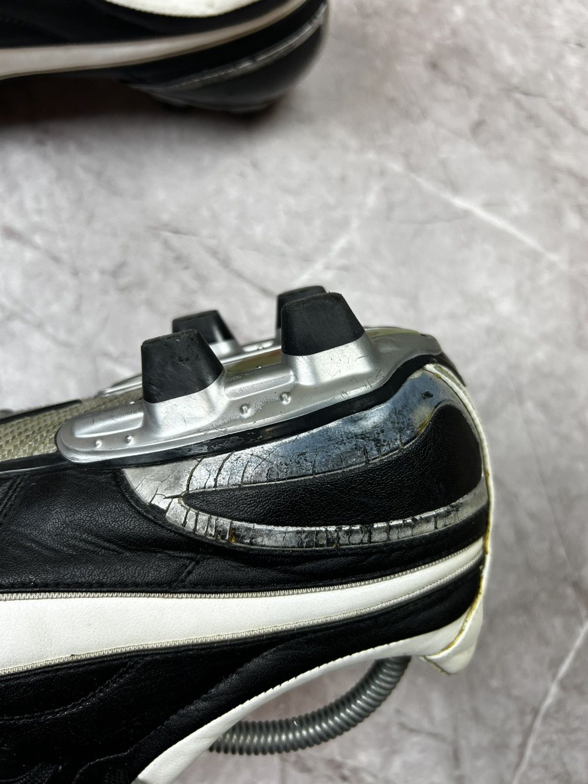 Nike Vintage Nike Tiempo Pro Air Zoom Soccer Boots Football Rare Size US 9 / EU 42 - 5 Thumbnail