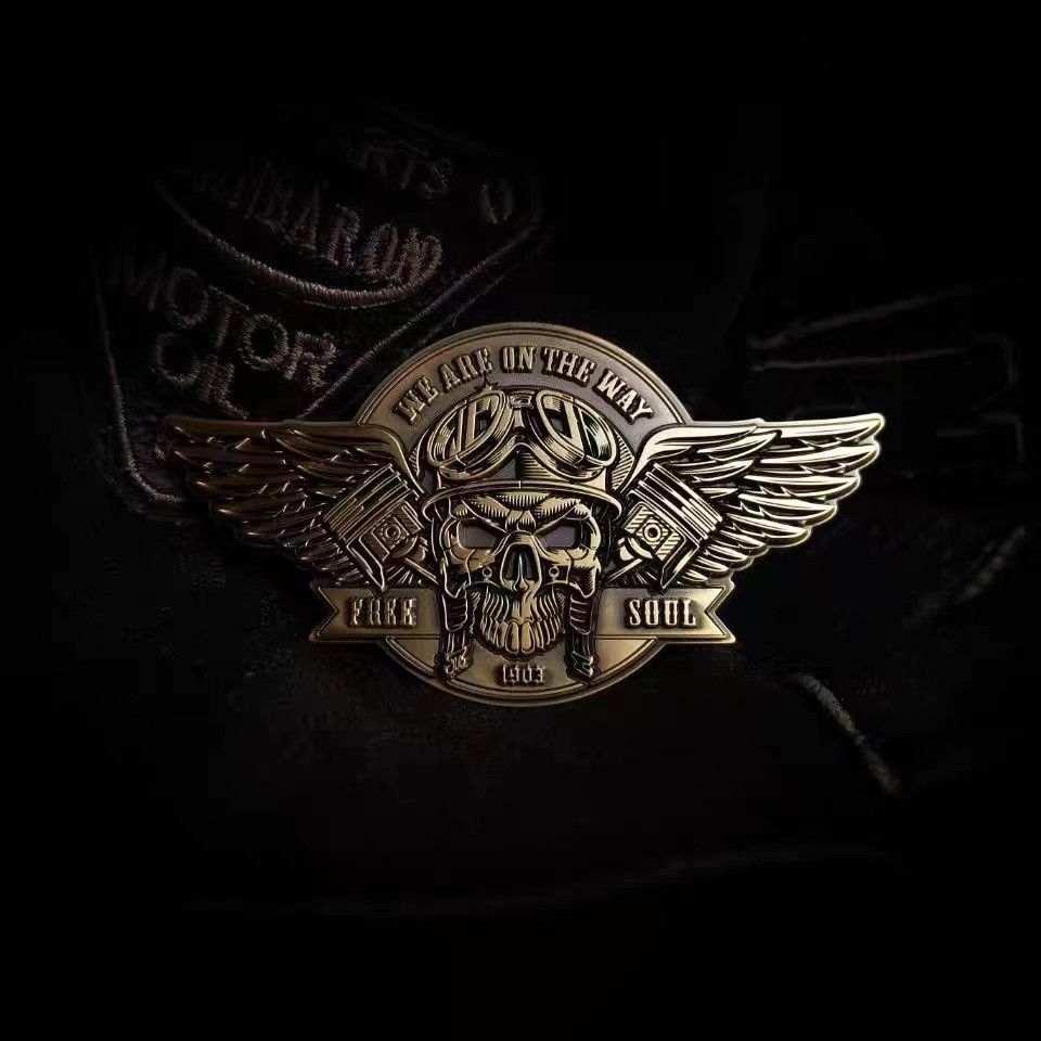 Designer Retro Motorcycle Cartoon Metal Brooch Size ONE SIZE - 1 Thumbnail