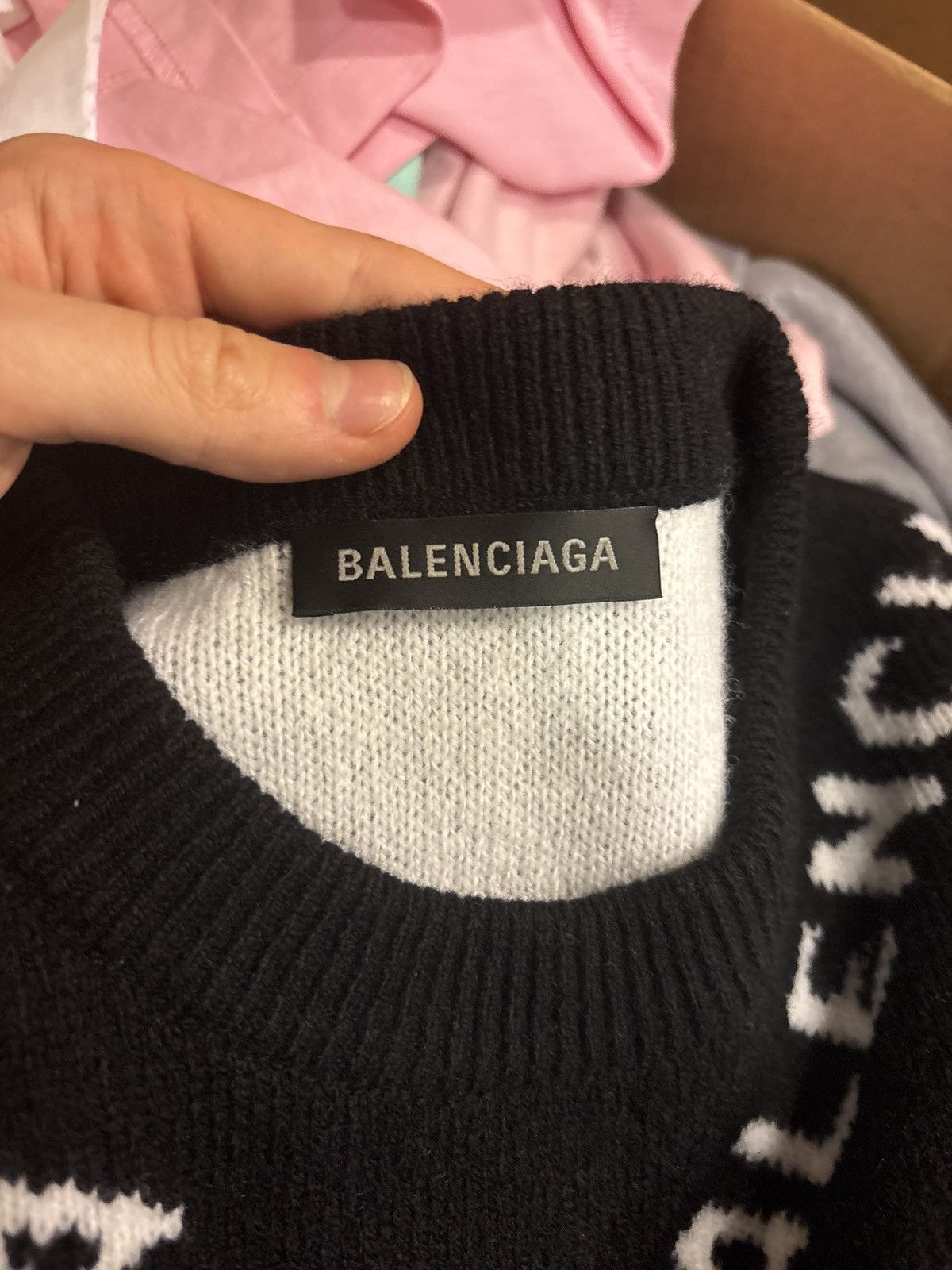 Balenciaga Balenciaga Black & White Wool All Over Sweater Size US XL / EU 56 / 4 - 5 Thumbnail