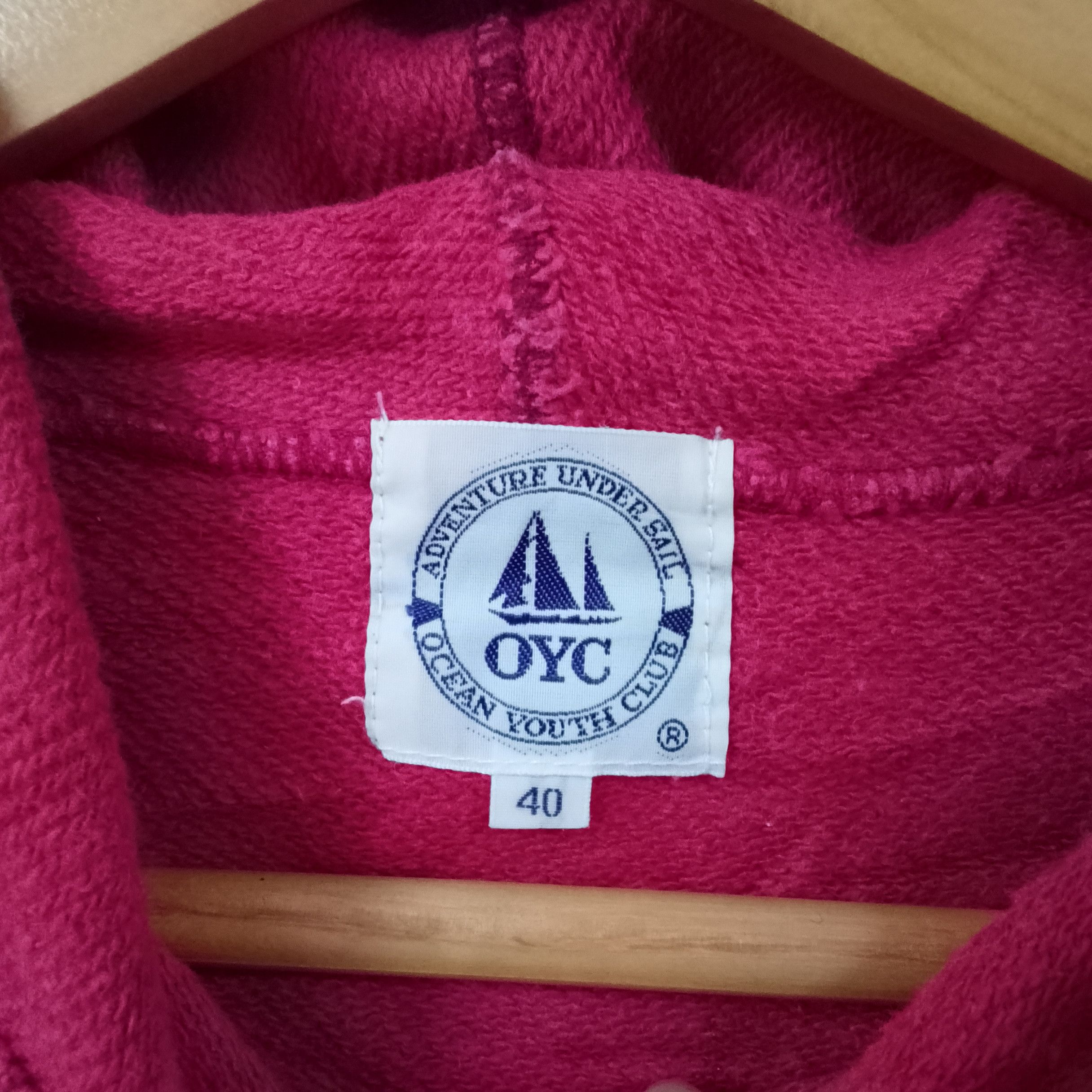 Vintage Vintage 90s Ocean Youth Club Adventure Under Sail Hoodie Size US S / EU 44-46 / 1 - 7 Thumbnail
