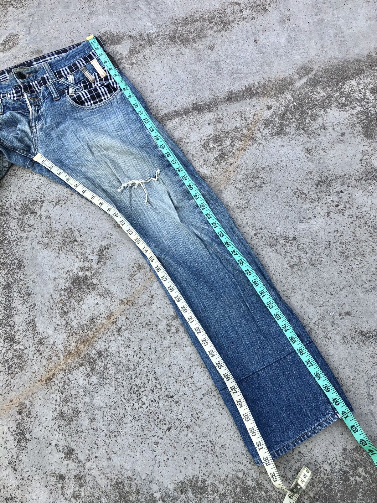 Vintage DOUBLE WAIST DISTRESSED DENIM BY MEMORY SPECIAL Size US 32 / EU 48 - 10 Thumbnail