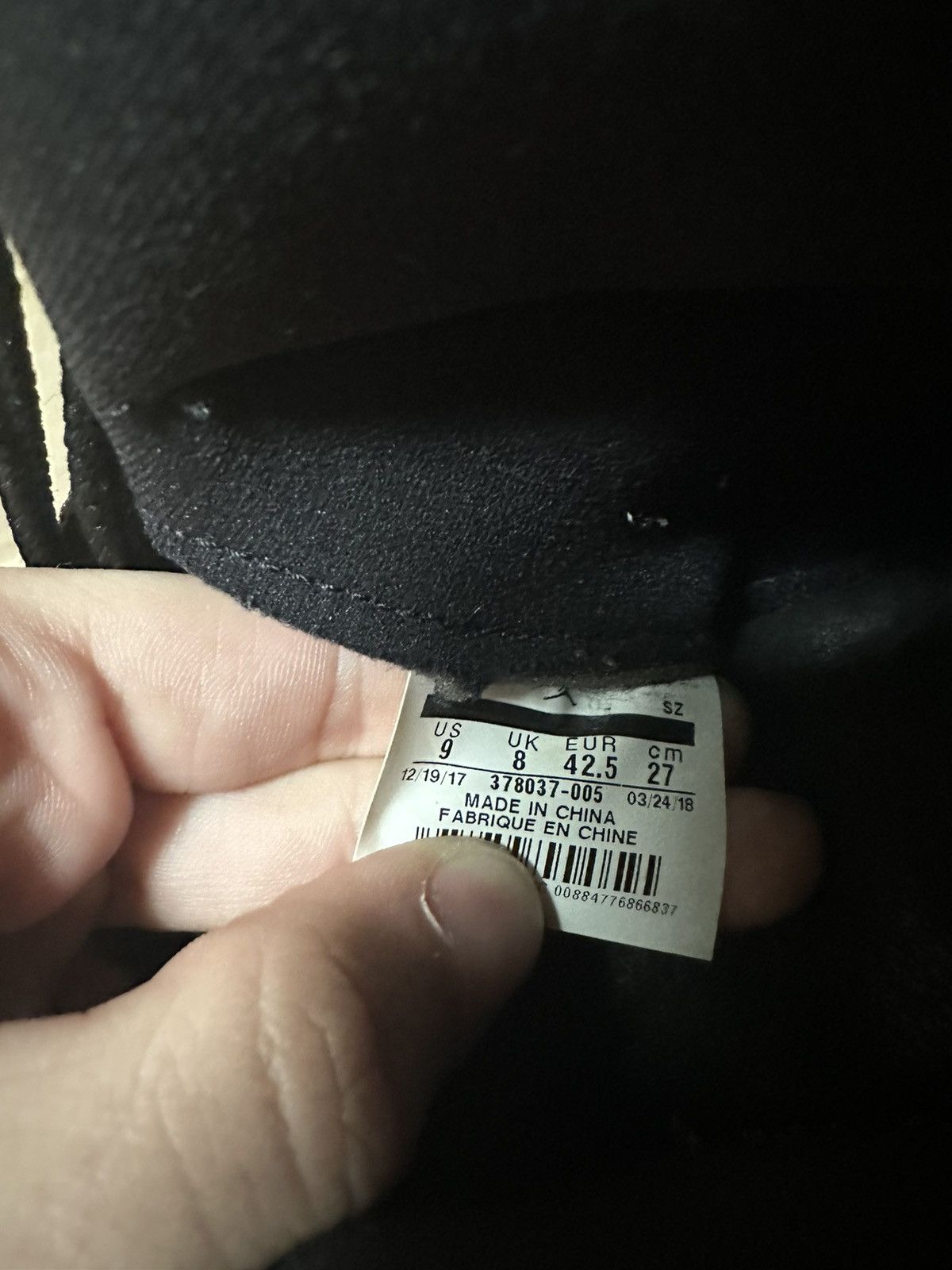 Air Jordan Retro 11 Cap n Gown size 9