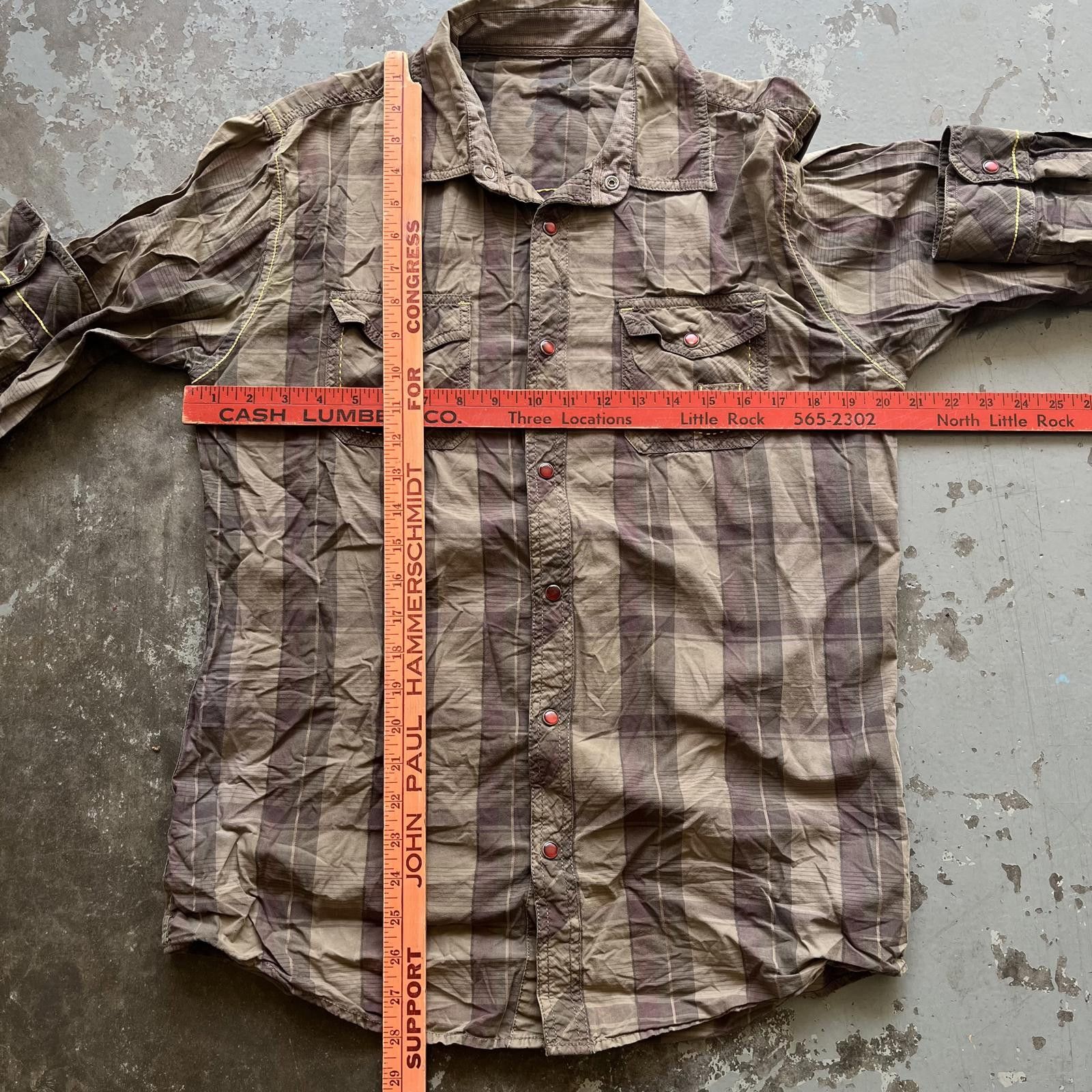 Vintage Vintage Y2K Brown Plaid Affliction Grunge Pearl Snap Shirt Size US M / EU 48-50 / 2 - 3 Thumbnail