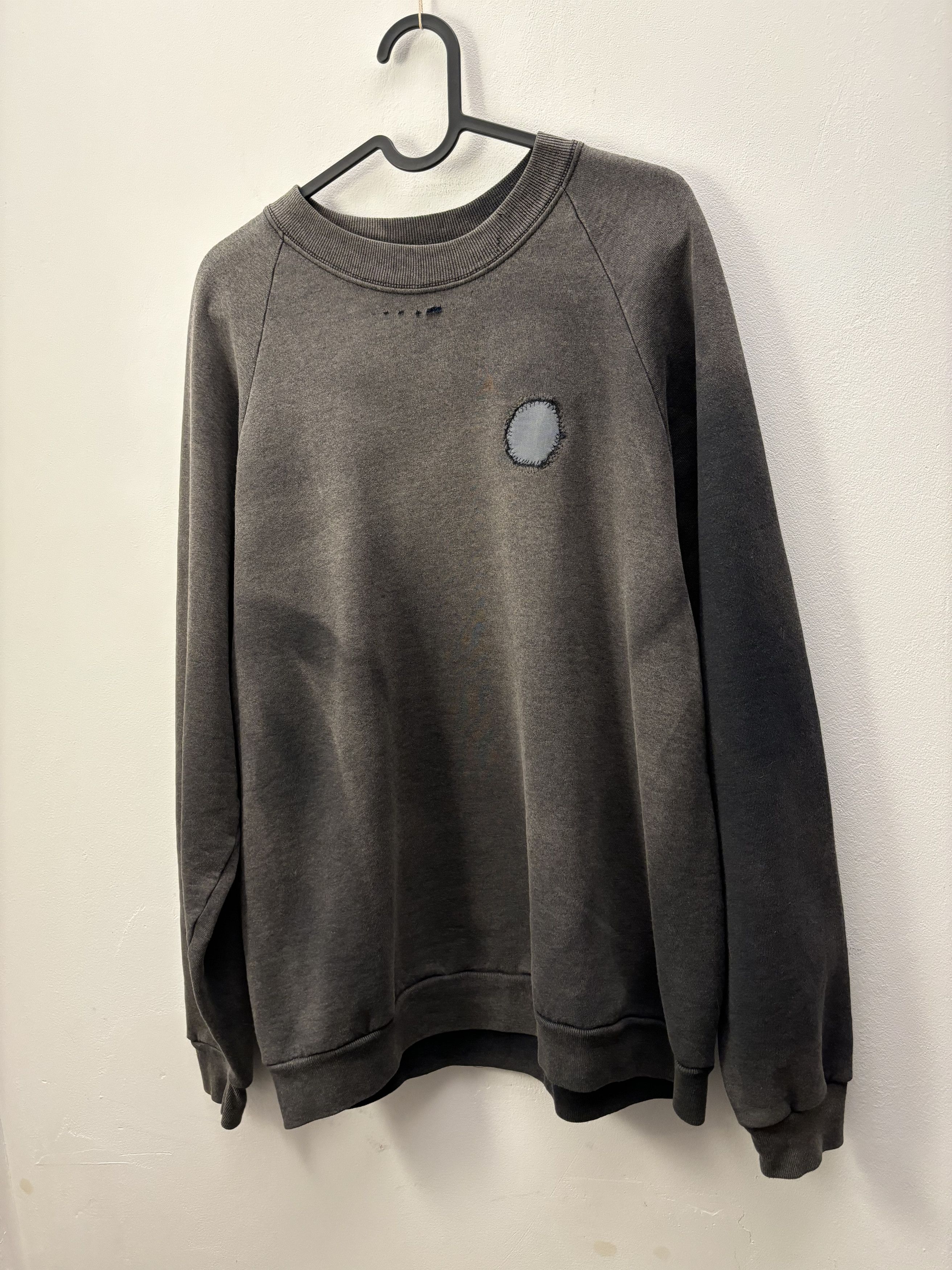 Vintage Vintage Faded Repaired Screen Stars Sweatshirt Size US L / EU 52-54 / 3 - 6 Thumbnail