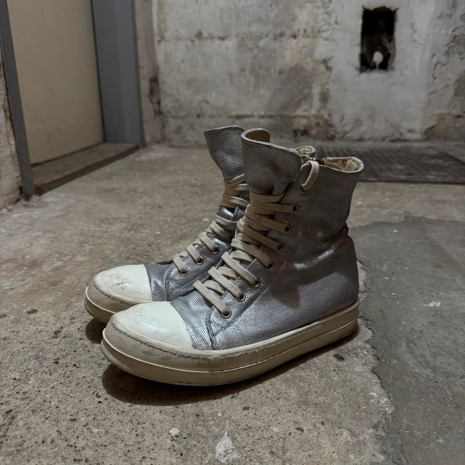 Rick Owens Rick owens drkshdw silver ramones logo Size US 8.5 / IT 38.5 - 2 Thumbnail