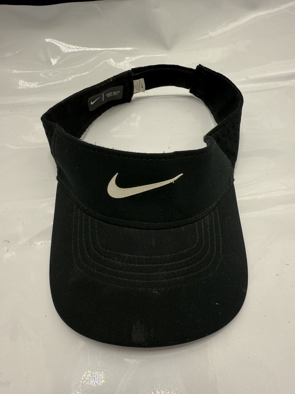 Nike Vintage Nike Visor Size ONE SIZE - 1 Thumbnail