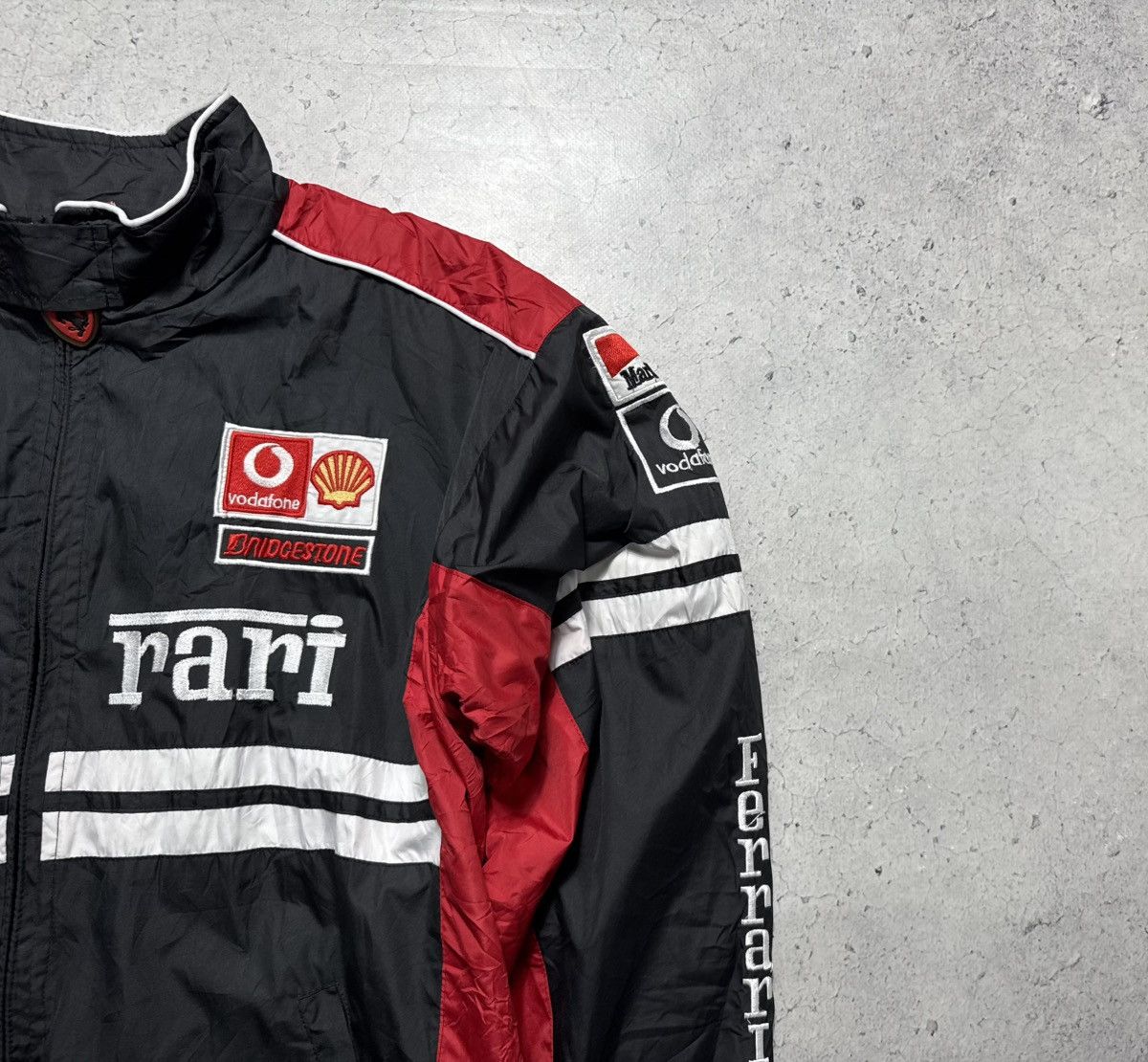 Ferrari Ferrari Michael Schumacher F1 Vodafone Vintage Racing Jacket Size US XL / EU 56 / 4 - 4 Thumbnail