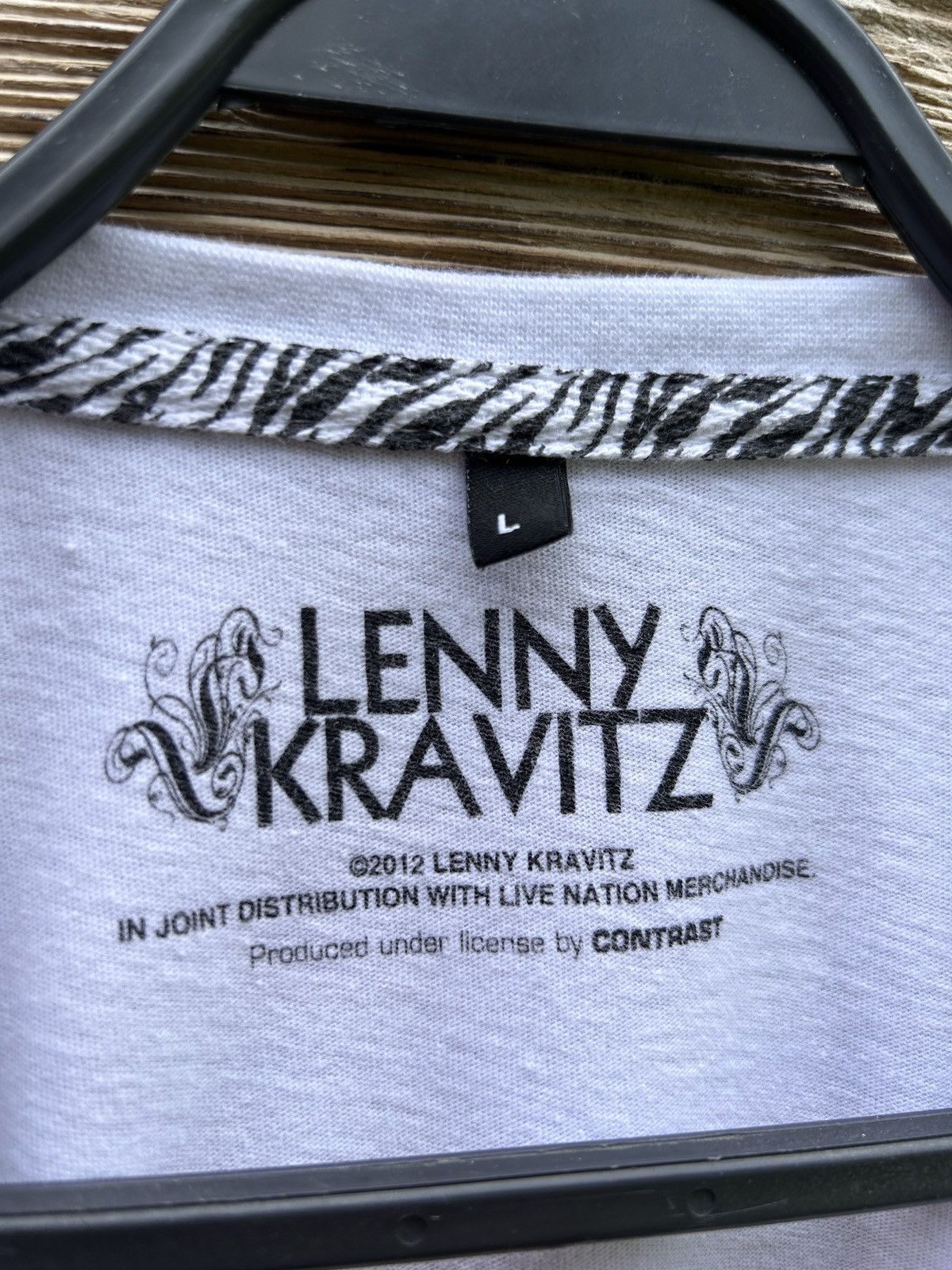 Band Tees Vintage 2012 Lenny Kravitz Photo AOP T-Shirt Size L Size US L / EU 52-54 / 3 - 7 Thumbnail