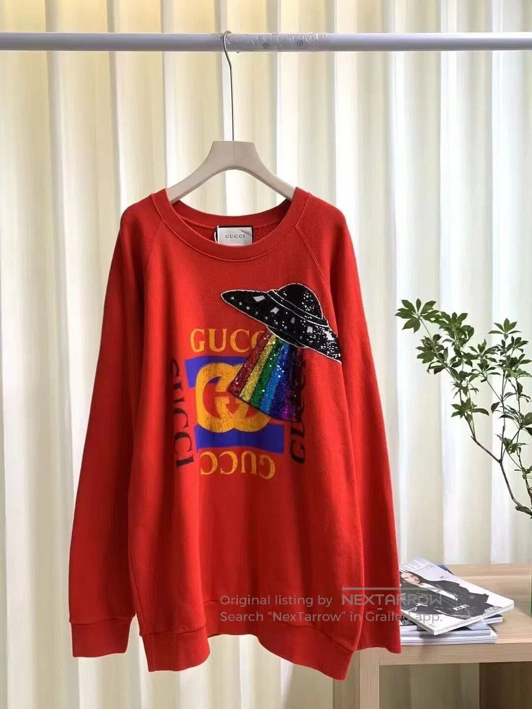 Gucci Red Gucci Sequin Printed Hoodie. Size US L / EU 52-54 / 3 - 1 Thumbnail