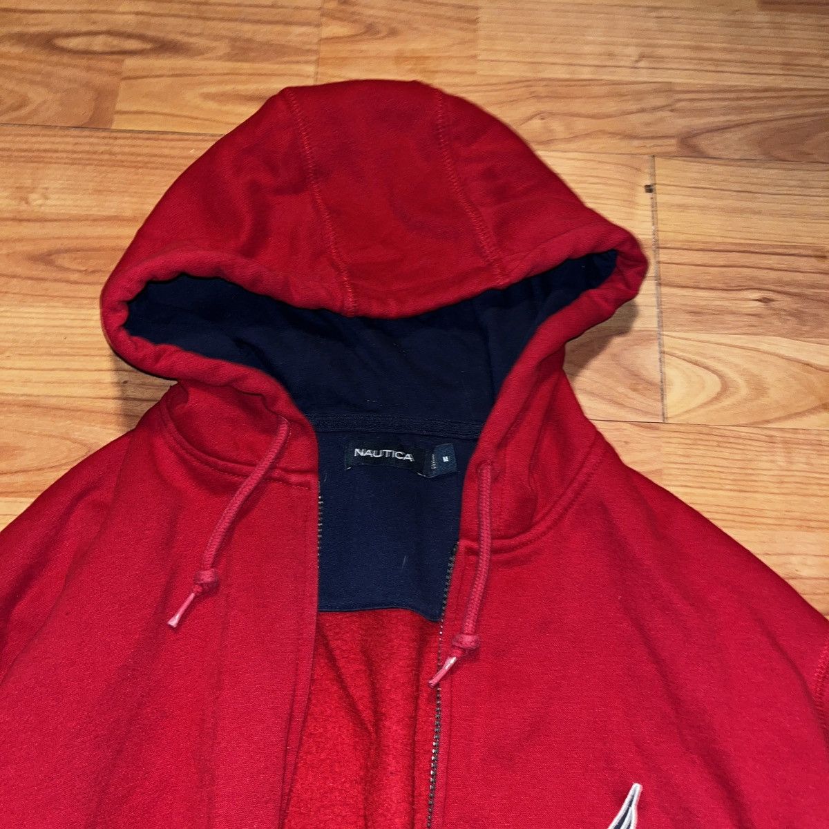 Other Vintage Red Nautica Hoodie Size M Worn Holes Size US M / EU 48-50 / 2 - 3 Thumbnail