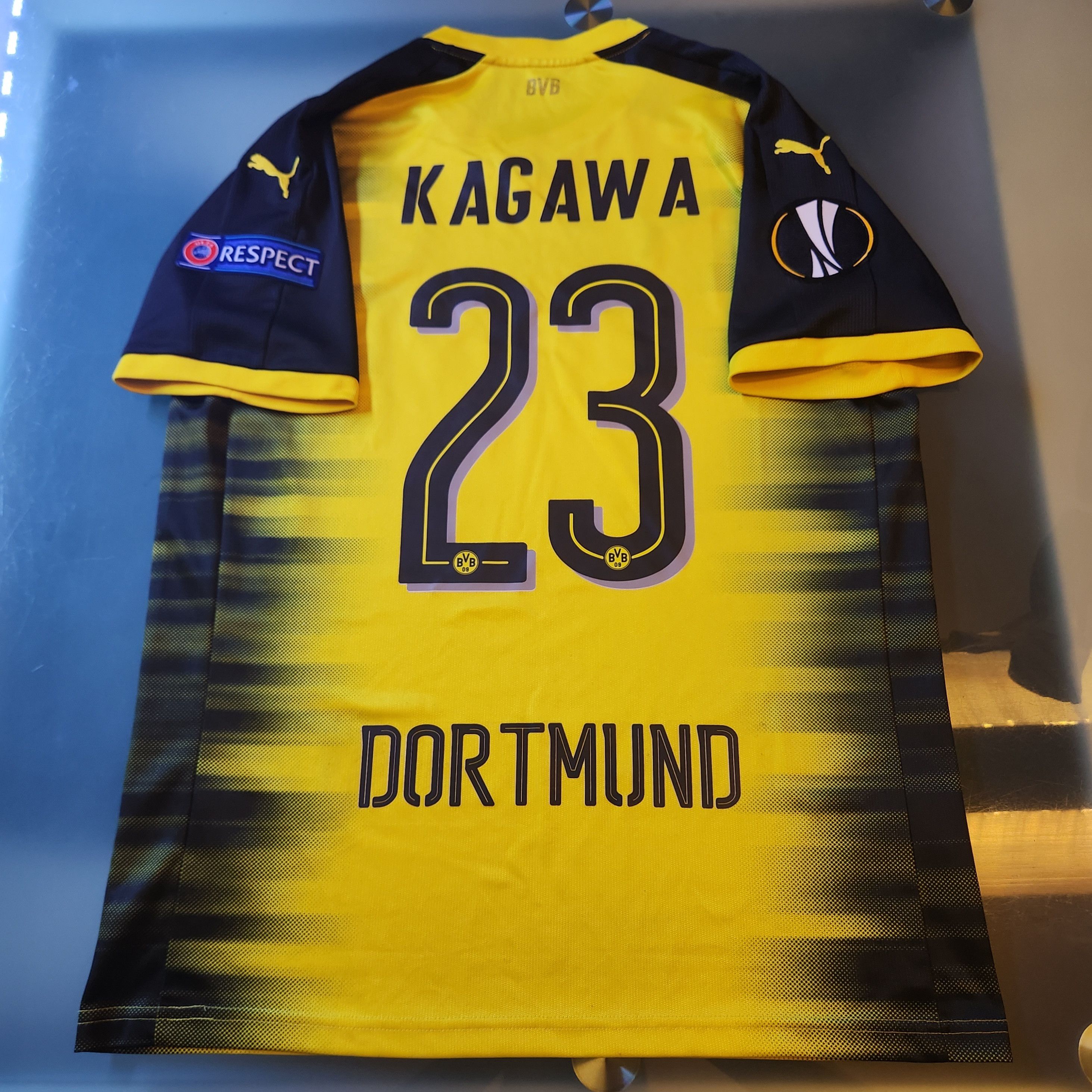 Puma Borussia BVB Dortmund KAGAWA 2017-2018 17/18 European Home Size US M / EU 48-50 / 2 - 1 Thumbnail