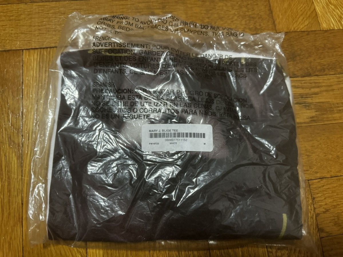 Supreme Supreme Mary J. Blige Tee Size US M / EU 48-50 / 2 - 3 Thumbnail