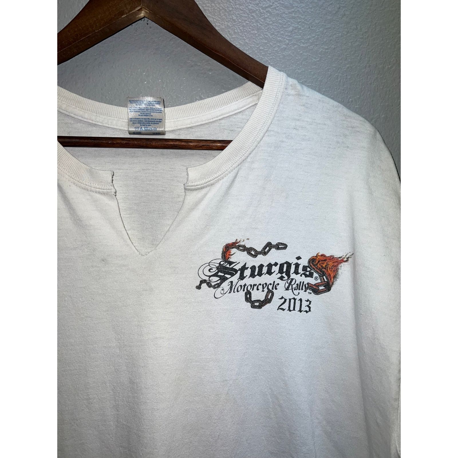 Vintage Womens Sturgis Rally Shirt Motorcycle Eagle Cut Neck Tee L Size L / US 10 / IT 46 - 3 Thumbnail