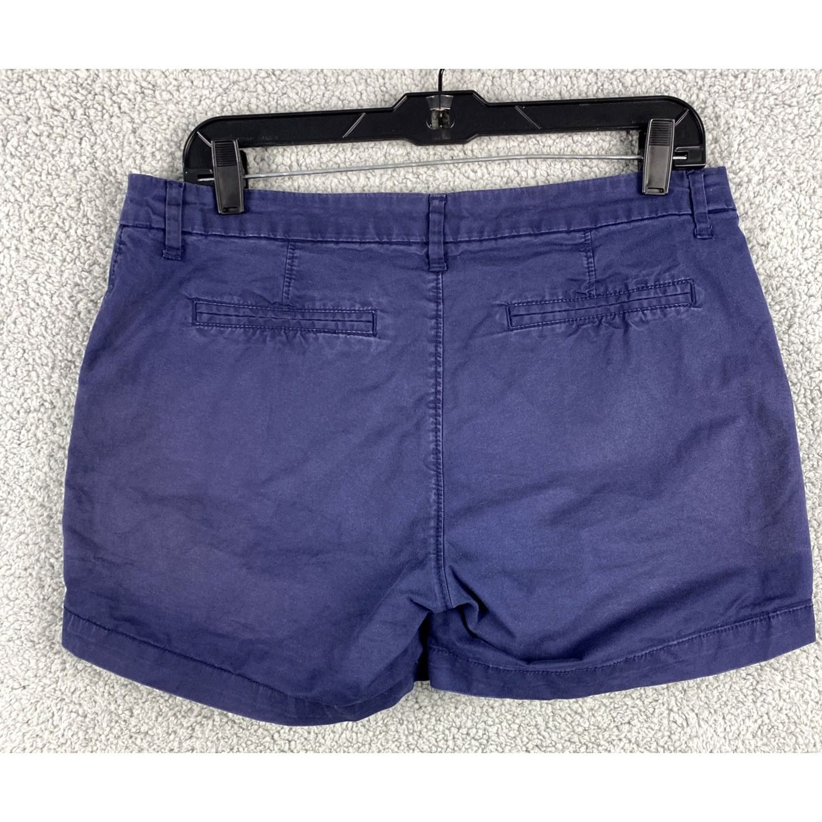 Old Navy Old Navy Chino Shorts Women Size 6 Blue Everyday Short Casual Stretch / 4 in Inseam Size 28" / US 6 / IT 42 - 7 Thumbnail