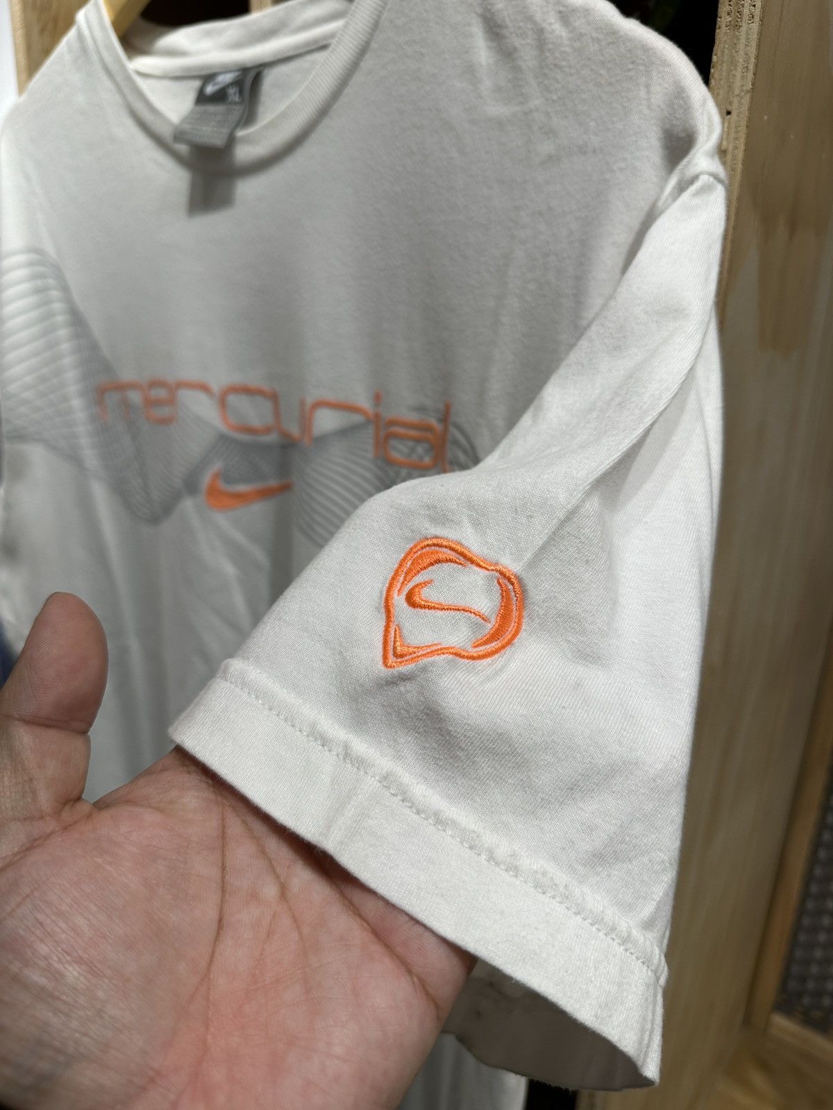 Nike Vintage Nike Mercurial 00's Football T-shirt Size US S / EU 44-46 / 1 - 3 Thumbnail