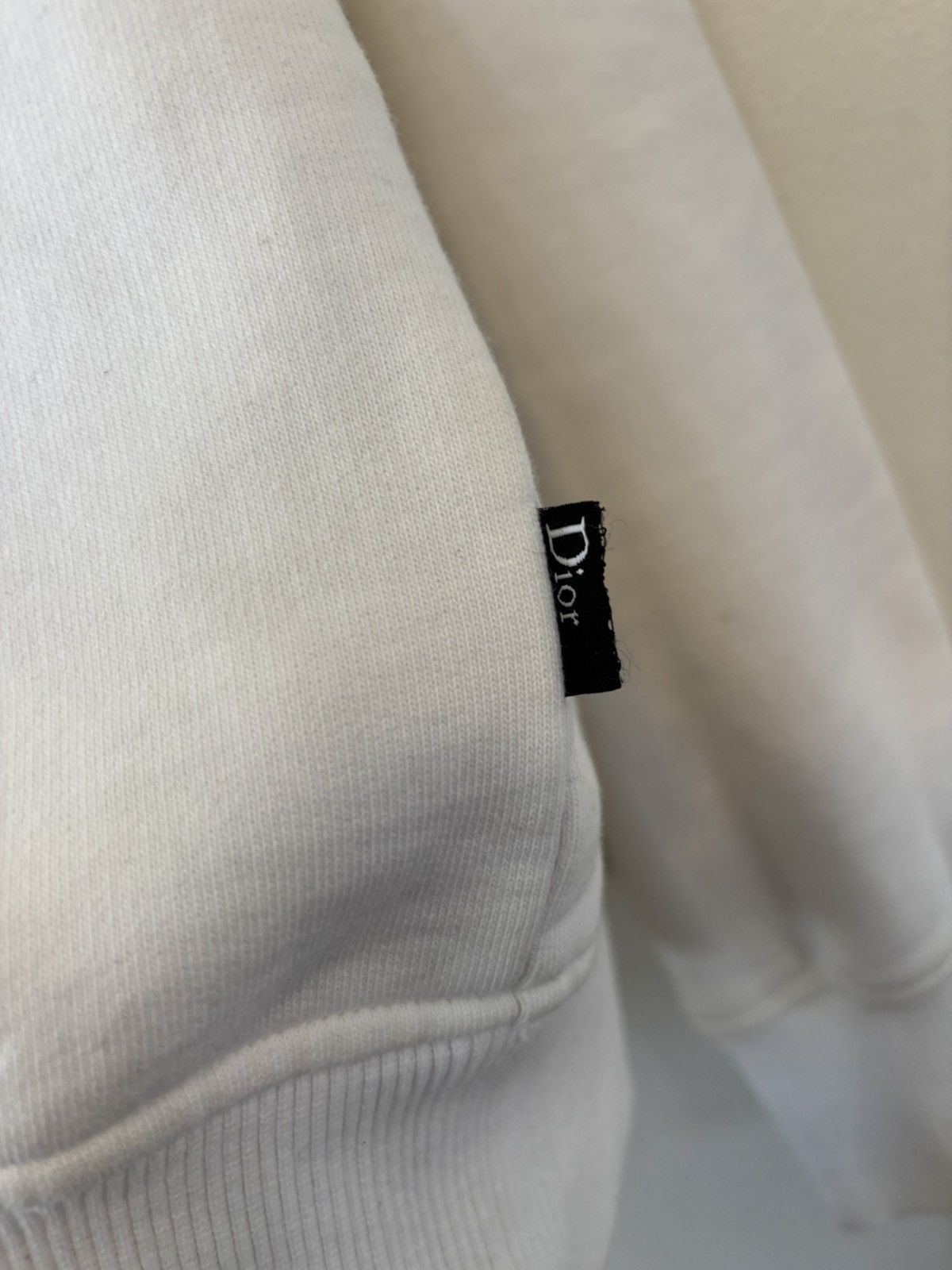 Dior Dior Bumble Bee CrewNeck Size US M / EU 48-50 / 2 - 7 Thumbnail