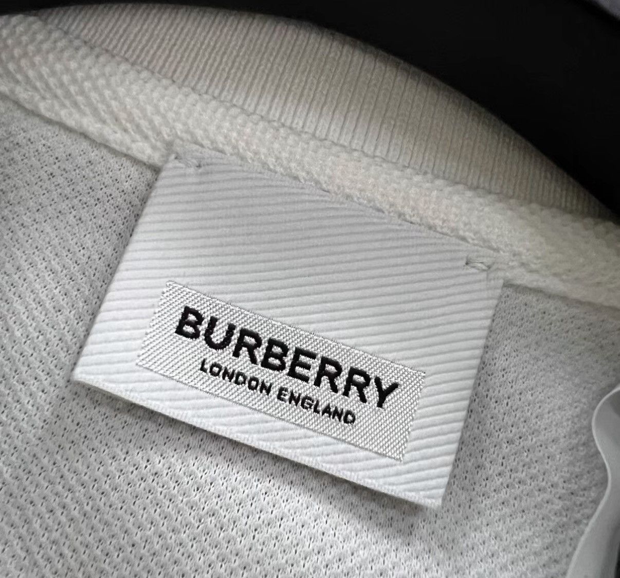 Burberry Burberry White Knight Embroidered Polo Shirt J41 Size US XS / EU 42 / 0 - 4 Thumbnail