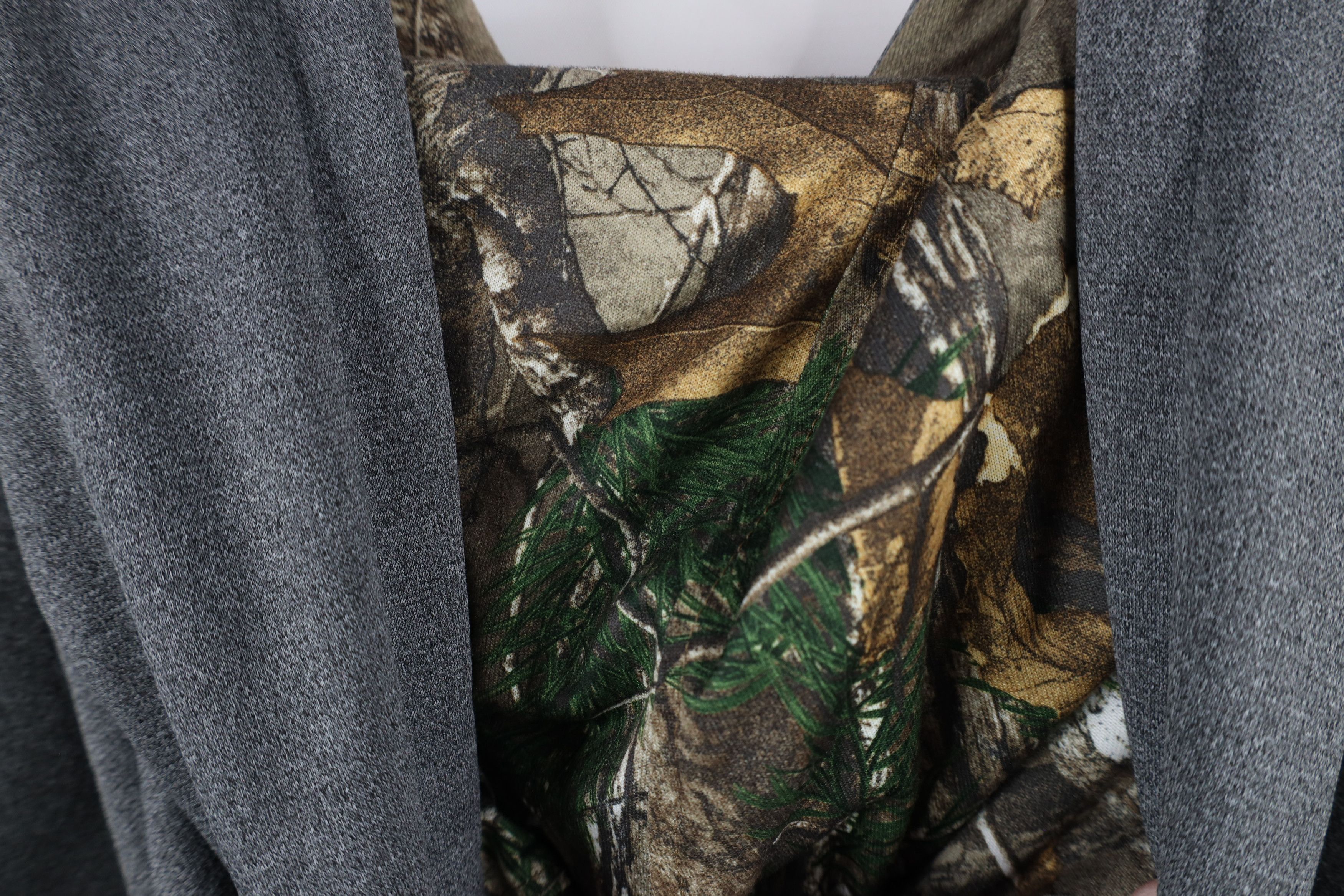 Under Armour × Vintage Under Armour Big Logo Camouflage Hoodie Sweatshirt Gray Size XL / US 12-14 / IT 48-50 - 10 Thumbnail