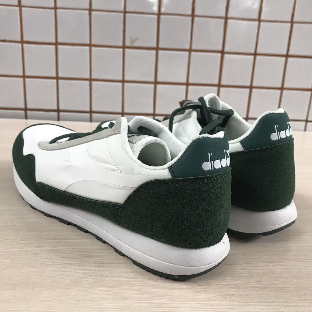 Diadora Diadora Fabien Casual Trainner Shoes Green Suede nylon new Size US 8 / EU 41 - 18 Thumbnail
