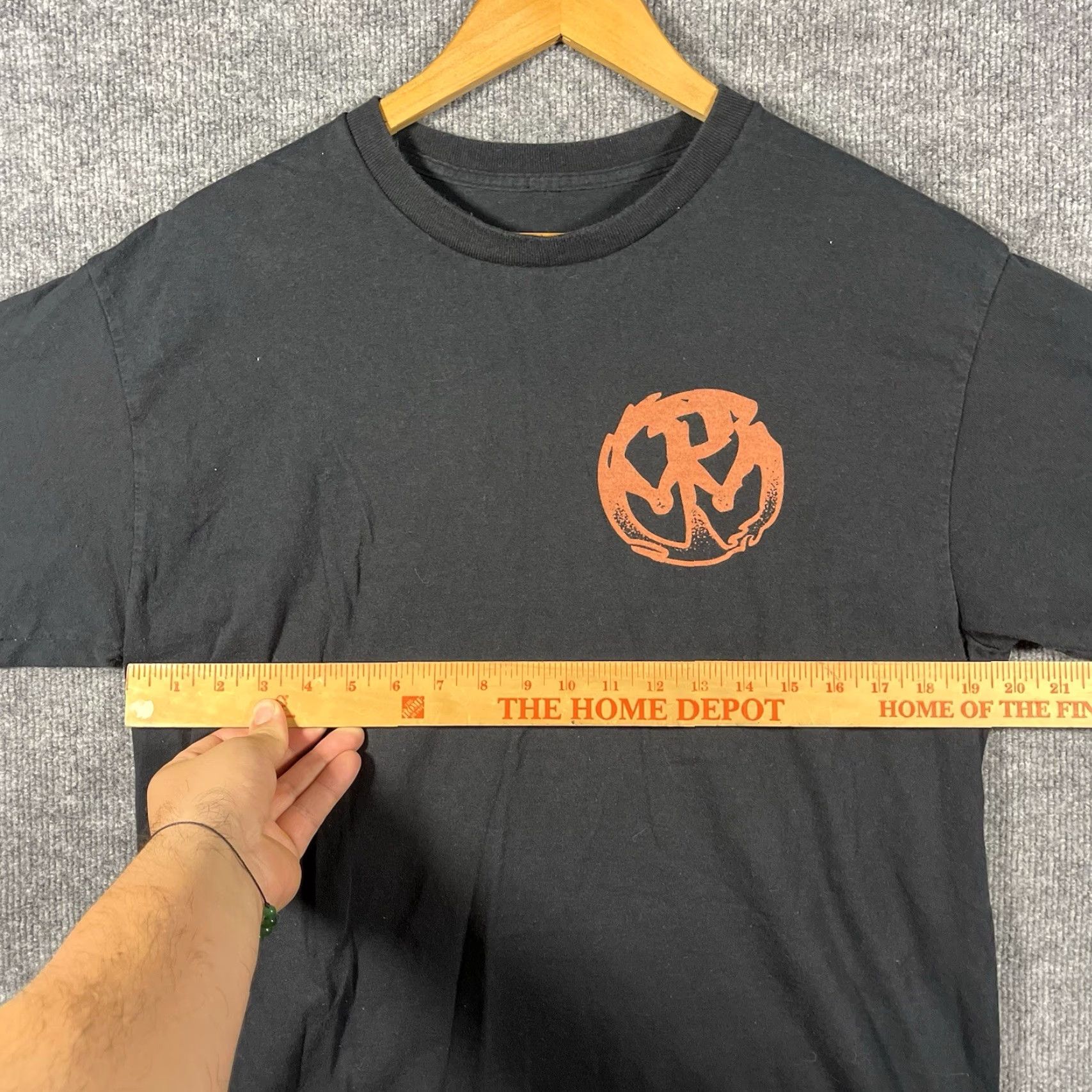 Vintage Pennywise Punk Band 2025 Tour T-Shirt Mens M Skateboard Graphic Black Shirt Size US M / EU 48-50 / 2 - 4 Thumbnail