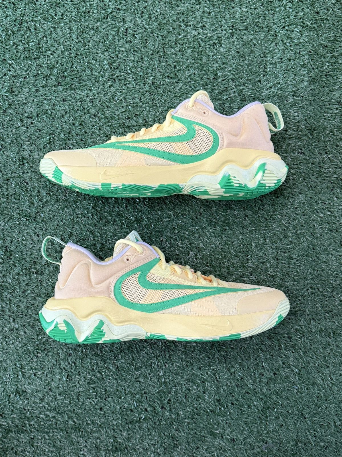 Nike Nike Giannis Immortality 3 Soft Yellow Green – Men’s Size 8 Size US 8 / EU 41 - 3 Thumbnail