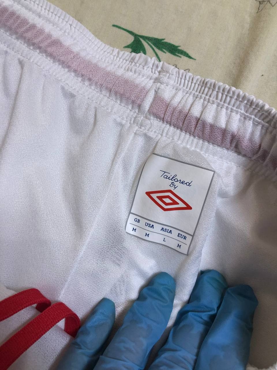 Umbro Umbro England Short Home Away Men's Size US 32 / EU 48 - 7 Thumbnail