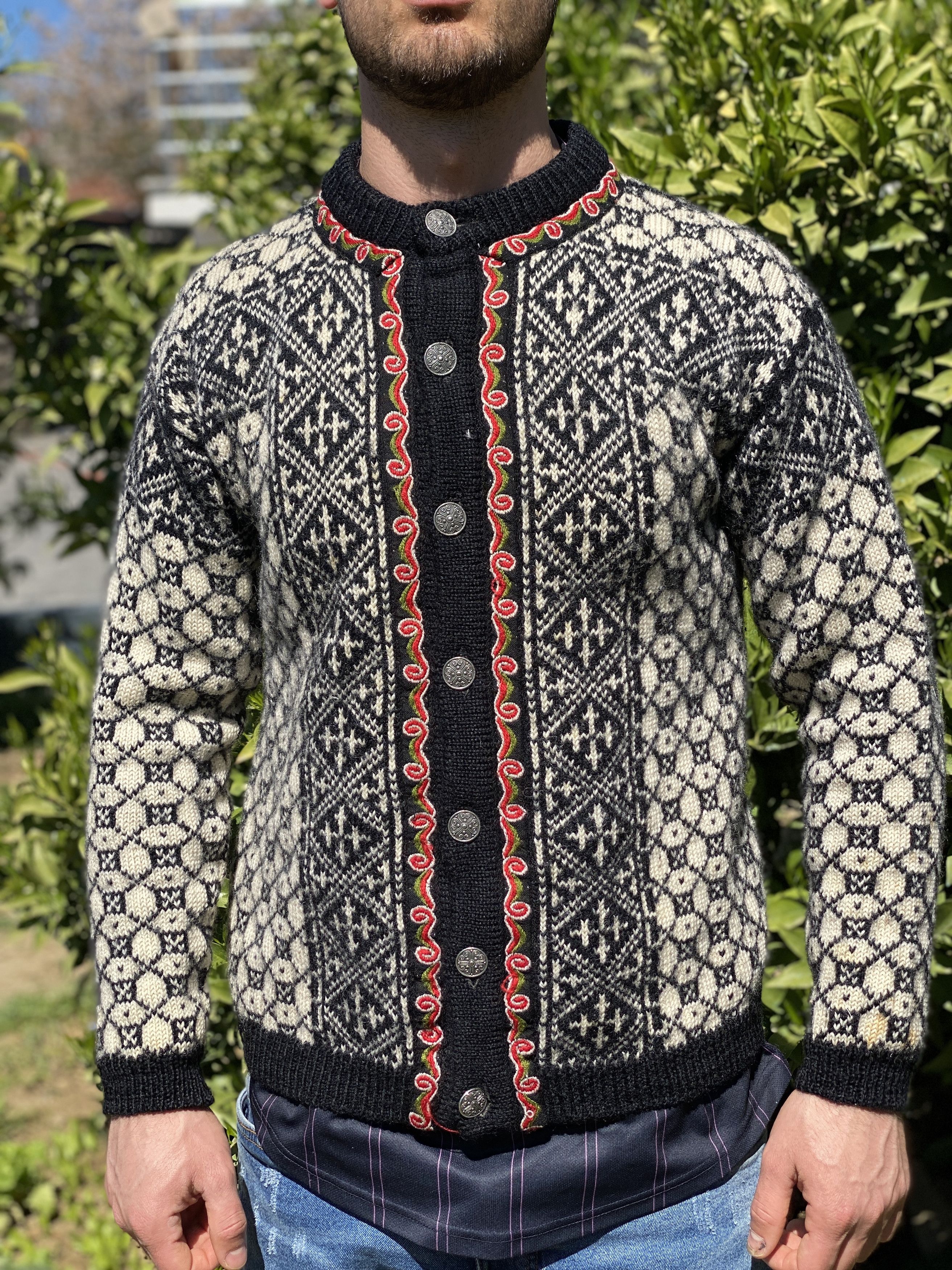 Dale Of Norway Cardigan Dale Of Norway Winter HandCrafted Slim Fit Size M Size US M / EU 48-50 / 2 - 9 Thumbnail