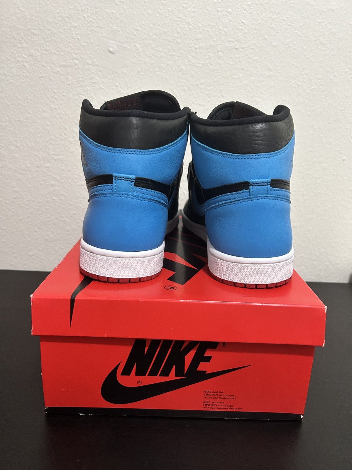 Jordan Brand Jordan 1 High Nc - Chi (women’s) Size US 10.5 / EU 43-44 - 2 Thumbnail