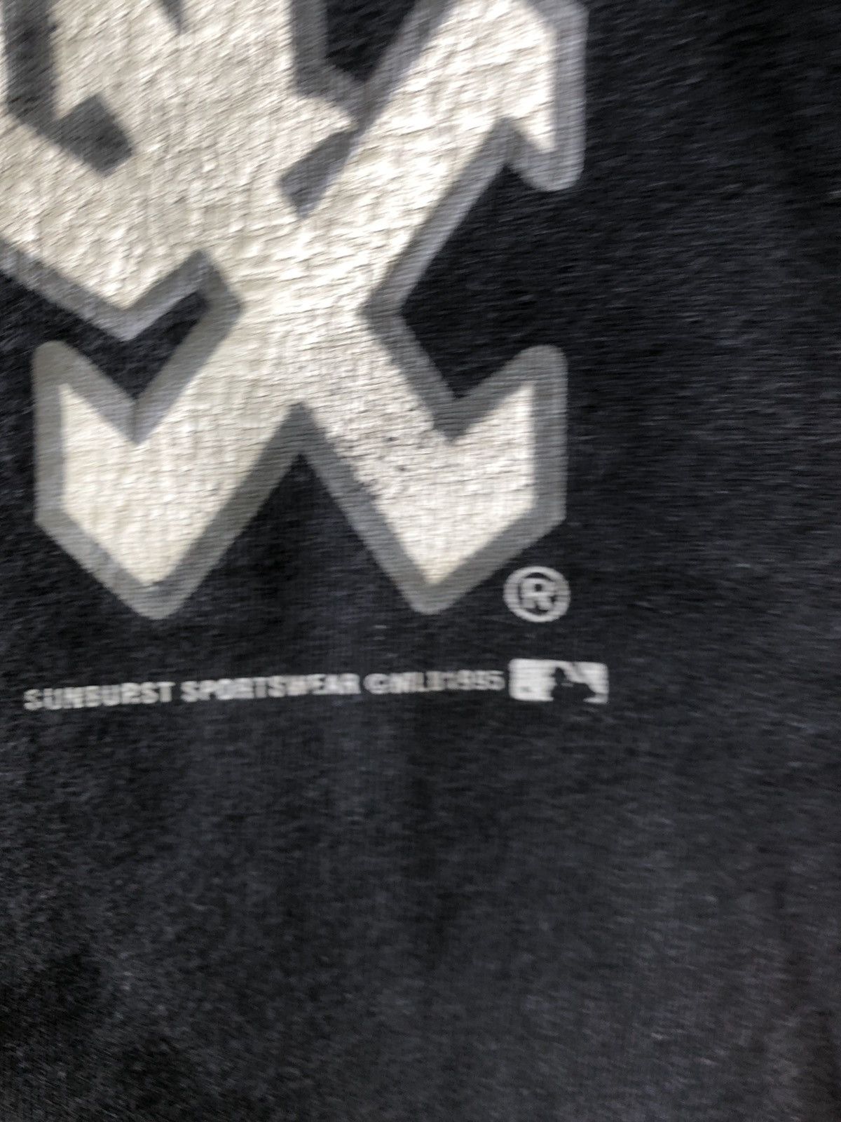 MLB Vintage 90s Sunfaded MLB Chicago White Sox Tshirts Size US XL / EU 56 / 4 - 6 Thumbnail