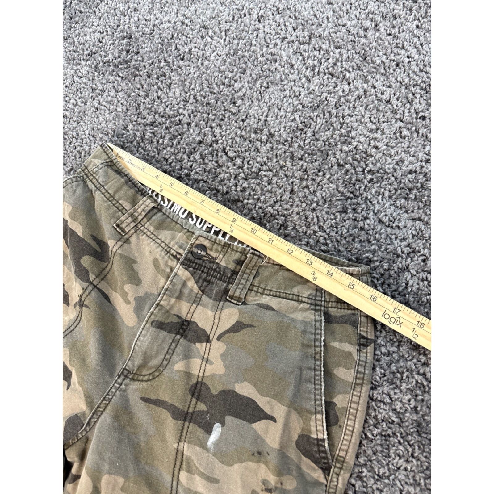 Mossimo VINTAGE Mossimo Cargo Shorts Mens 32 Beige Camouflage Cotton Pockets Military Ripstop 10in Inseam Size US 32 / EU 48 - 6 Thumbnail