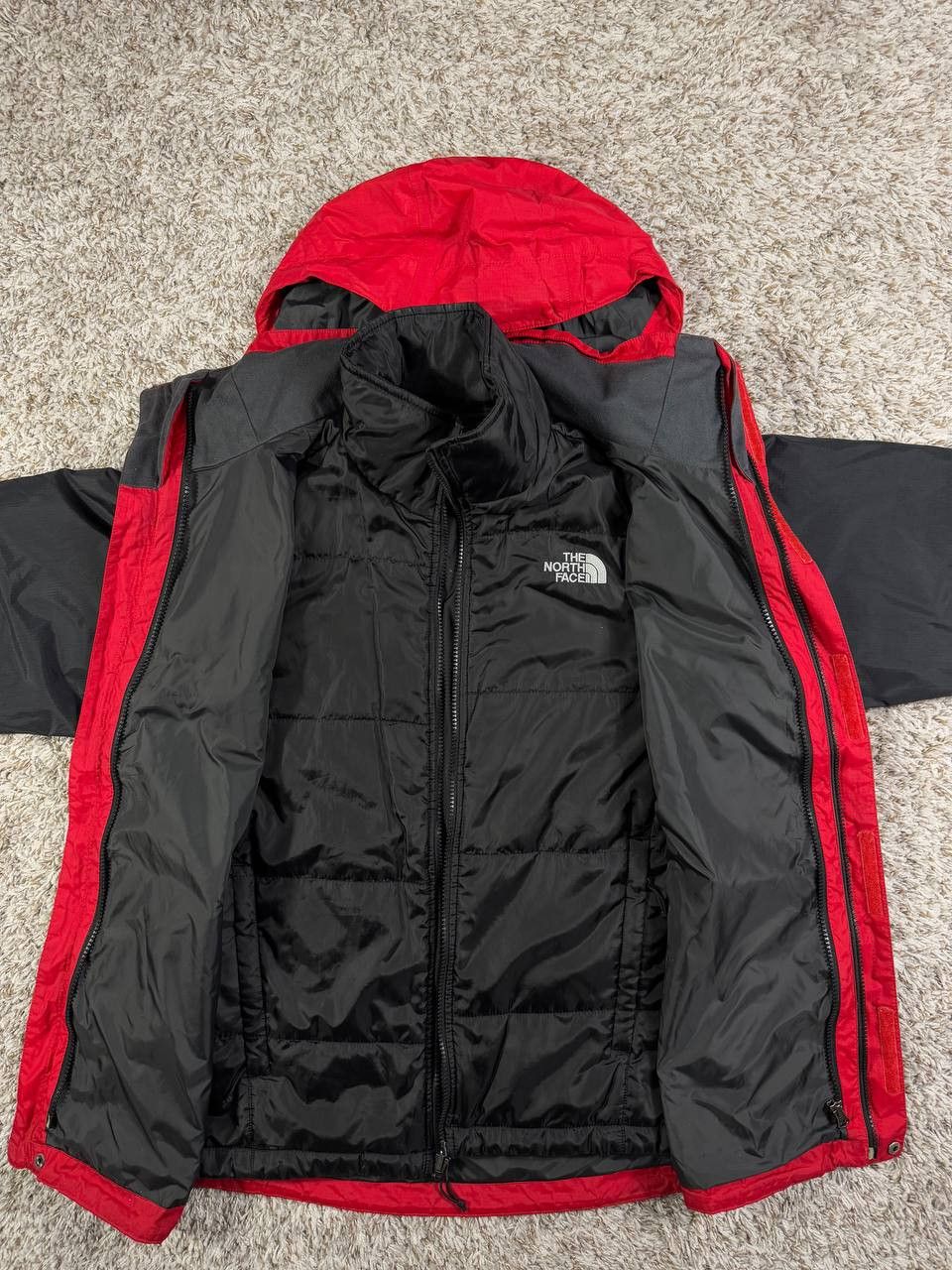 The North Face The North Face Color Block 3 in 1 HyVent Black Red Size US S / EU 44-46 / 1 - 10 Thumbnail
