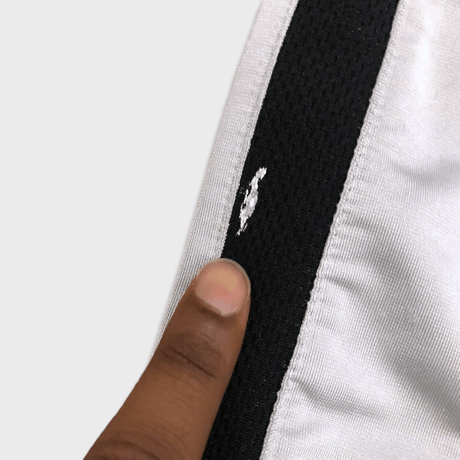 Nike Nike Sportswear Shorts Mens Medium Swoosh Reversible Pants Size US 32 / EU 48 - 3 Thumbnail