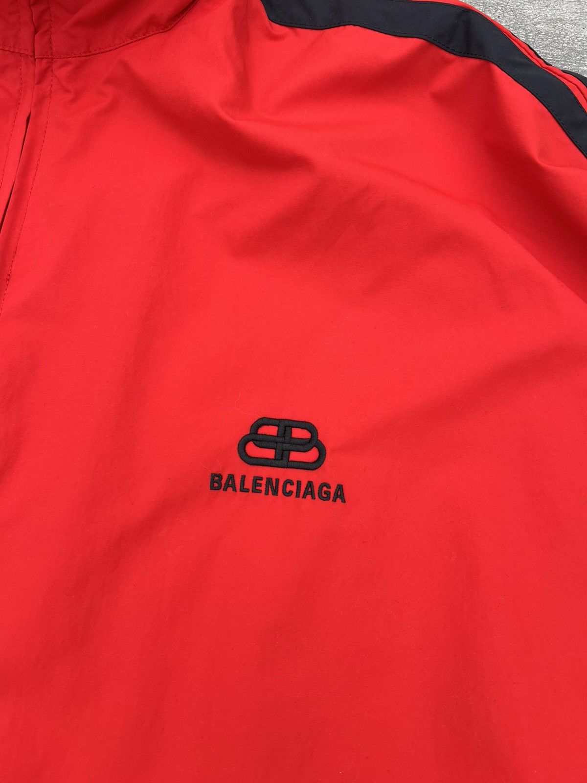 Balenciaga Balenciaga Raincoats jacket zip 2019 Size US S / EU 44-46 / 1 - 3 Thumbnail