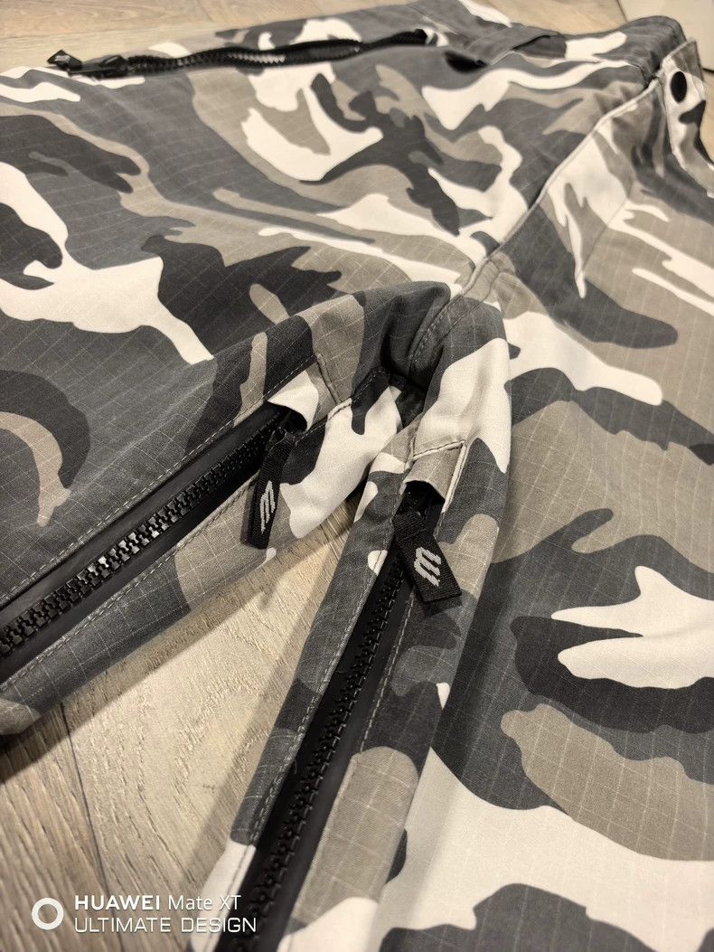 Balenciaga Balenciaga Camouflage Waterproof Windproof Straight Ski Pa Size US 28 / EU 44 - 3 Thumbnail