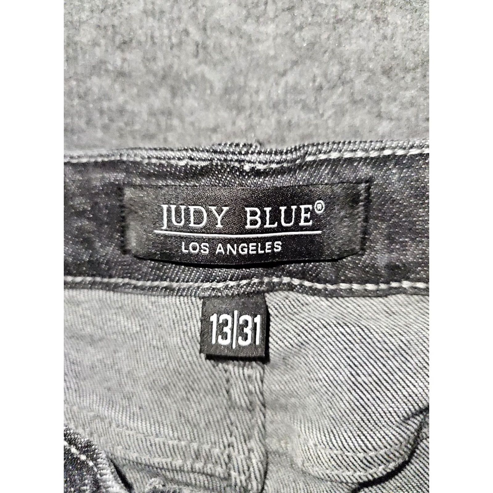 Vintage VINTAGE Judy Blue Skinny Fit Ankle Jeans Women's 13/31 Black Frayed Hem Stretch Preppy Size 34" / US 12 / IT 48 - 2 Thumbnail
