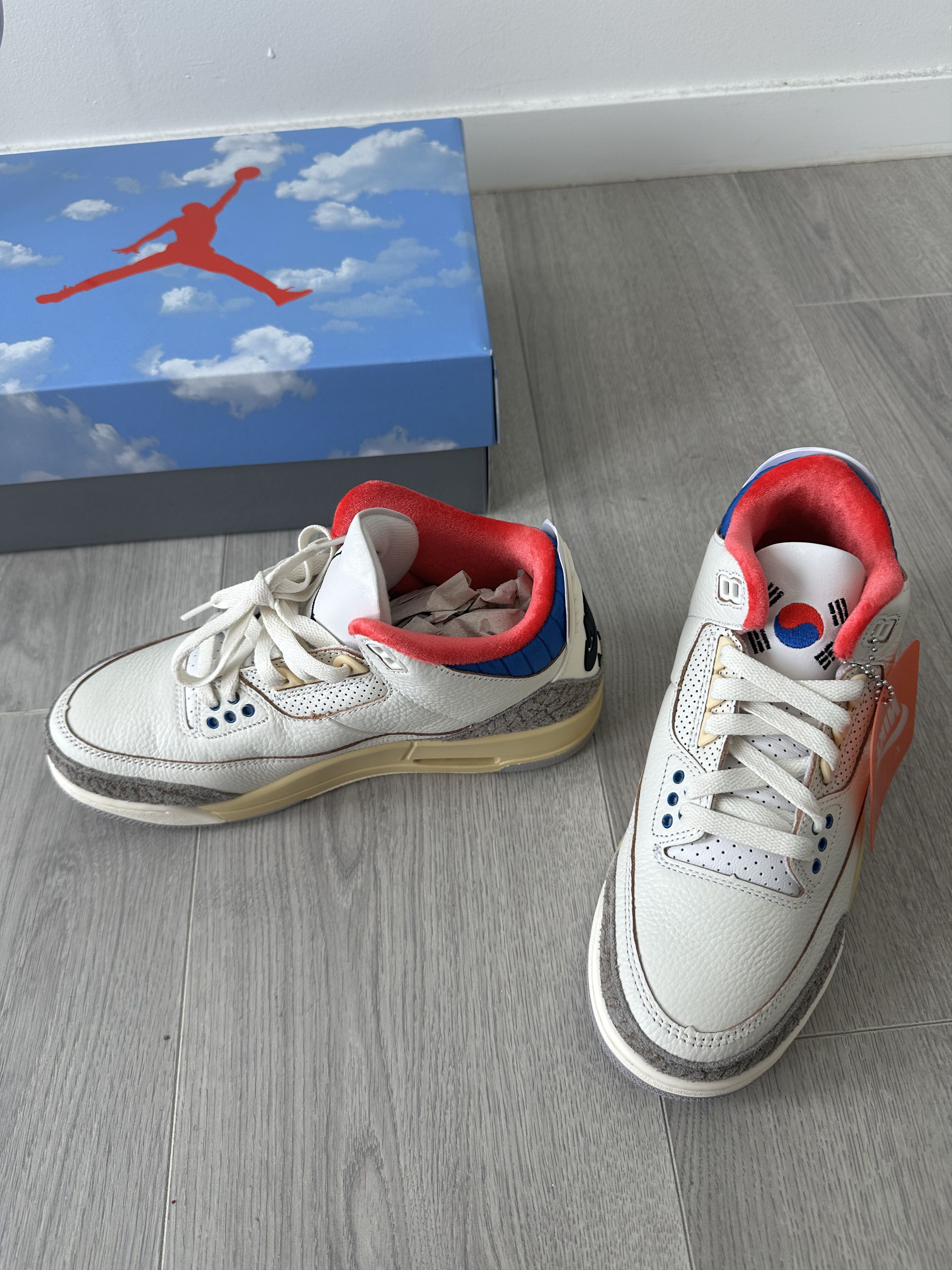 Jordan Brand Air Jordan 3 Retro OG SP - Seoul 2.0 Size US 6 / EU 39 - 1 Thumbnail